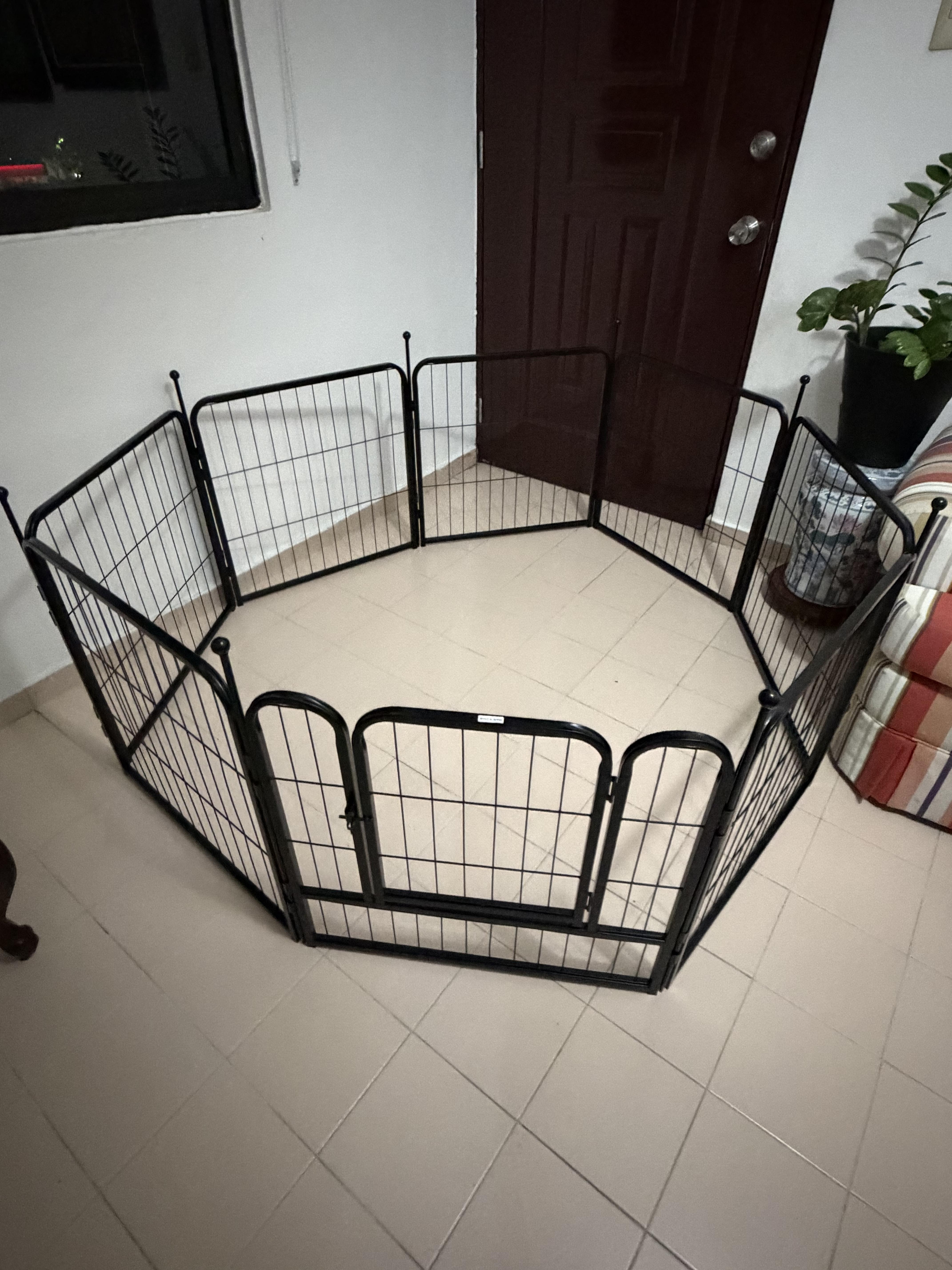 Corral para Perros Nuevo 24 Pulgadas de Alto Nuevo Foto 7321079-3.jpg