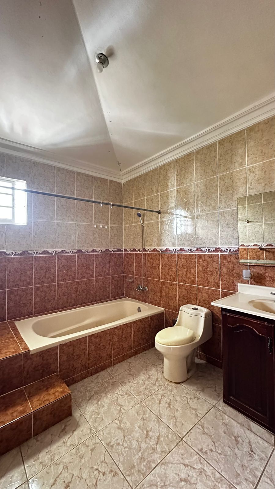 ???? APARTAMENTO EN VENTA Y/O ALQUILER  GURABO Foto 7321112-4.jpg