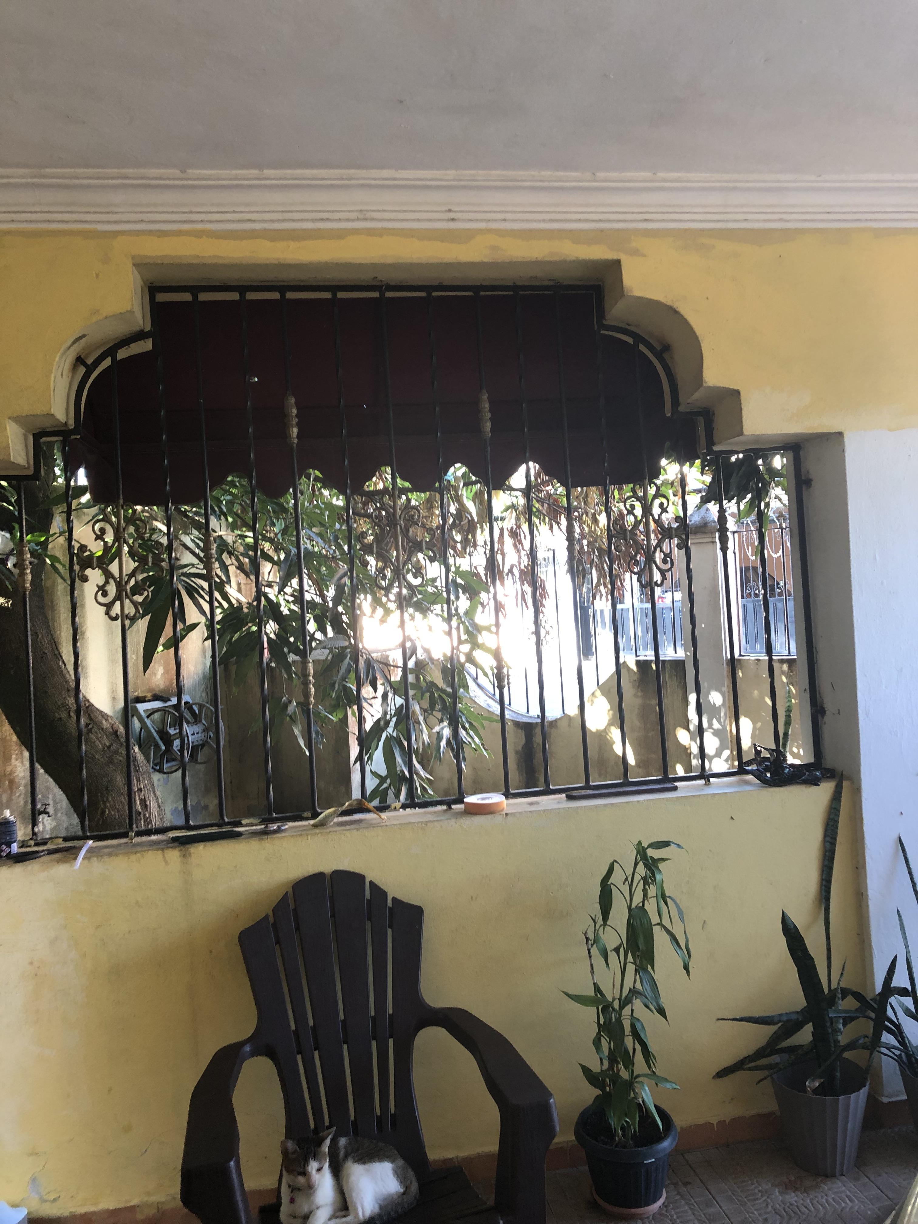 Vendo varios hierros y una puerta de hierros  Foto 7321269-5.jpg