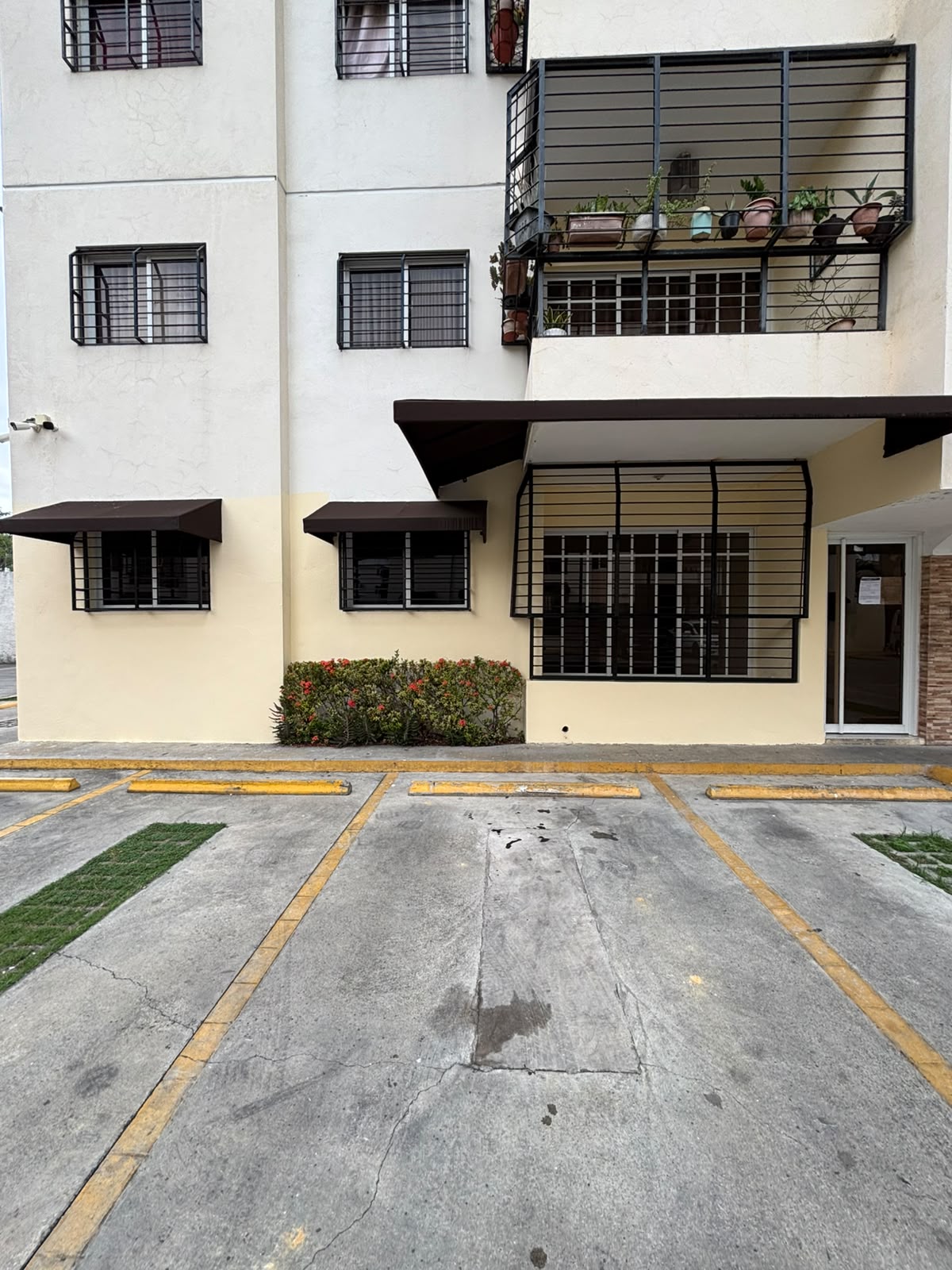 Hermoso Apartamento 3H en Alquiler Santo Domingo Este Foto 7321275-2.jpg