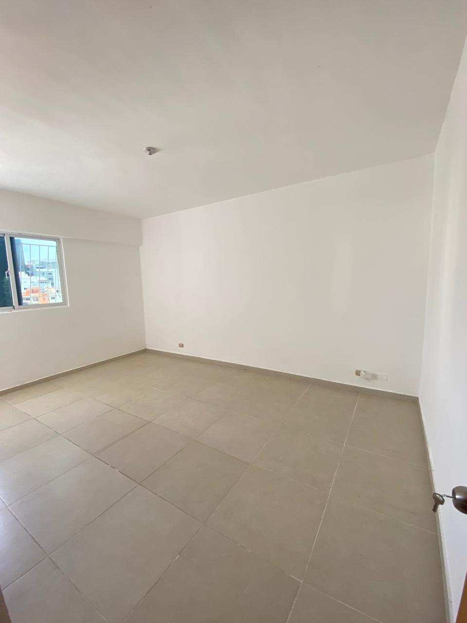 Apartamento en renta de 3 hab en Evaristo Morales Foto 7321326-12.jpg