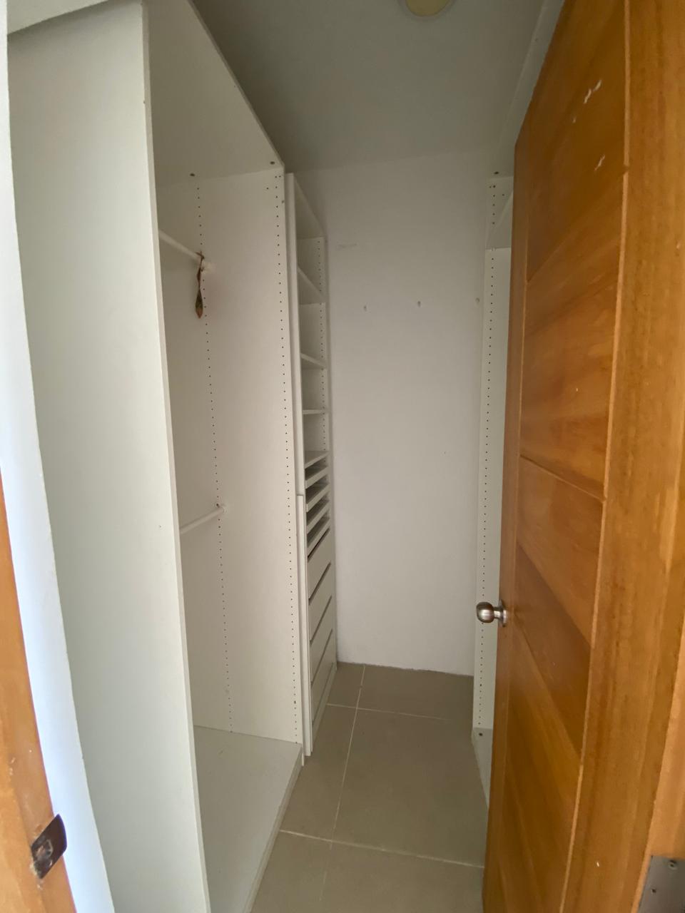 Apartamento en renta de 3 hab en Evaristo Morales Foto 7321326-13.jpg