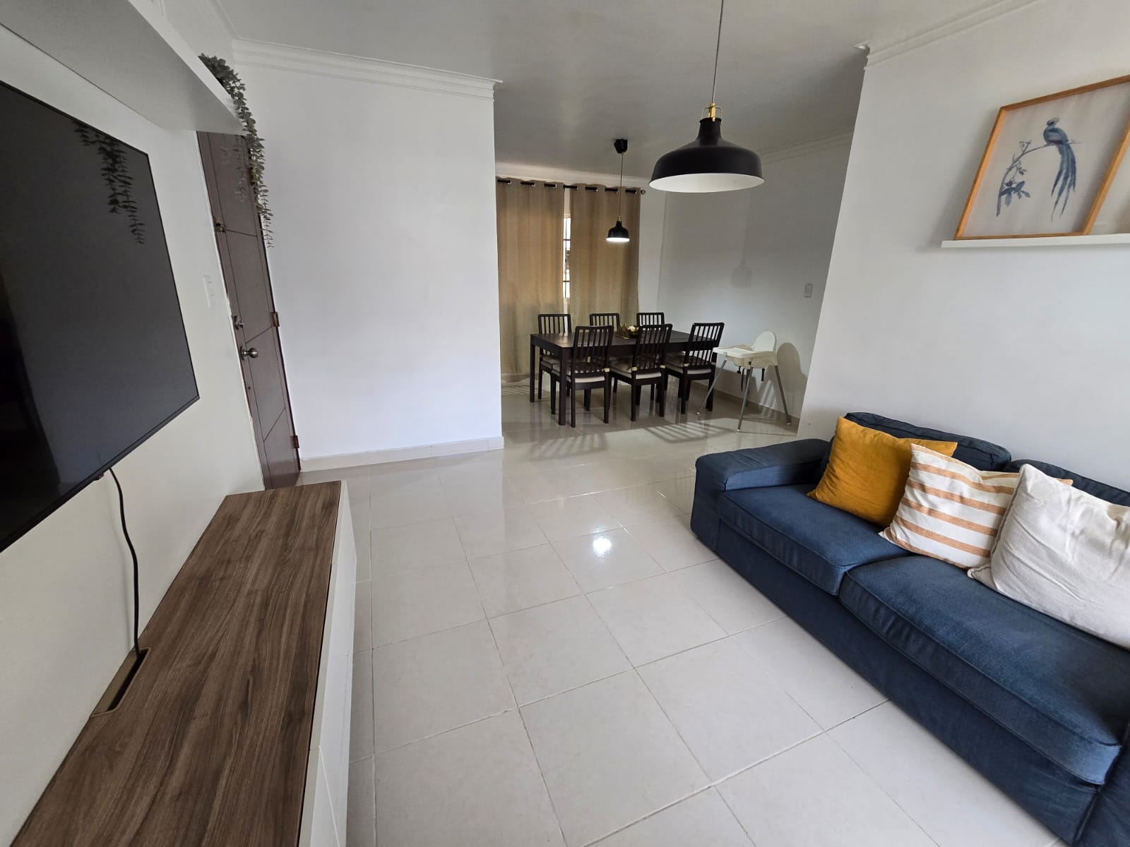 Apartamento en el Residencial Monumental Santo Domingo Oeste.  3er pis Foto 7321331-13.jpg