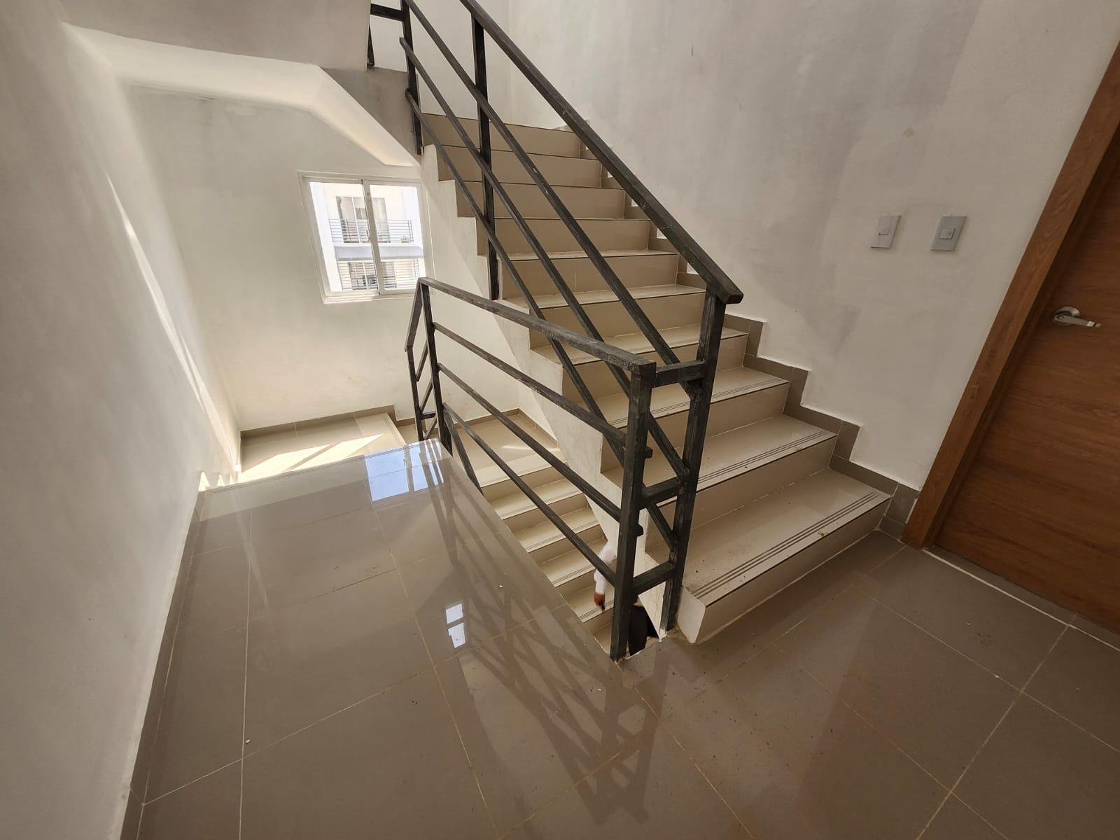 Apartamento NUEVO en alquiler –  Santo Domingo Este Foto 7321353-12.jpg