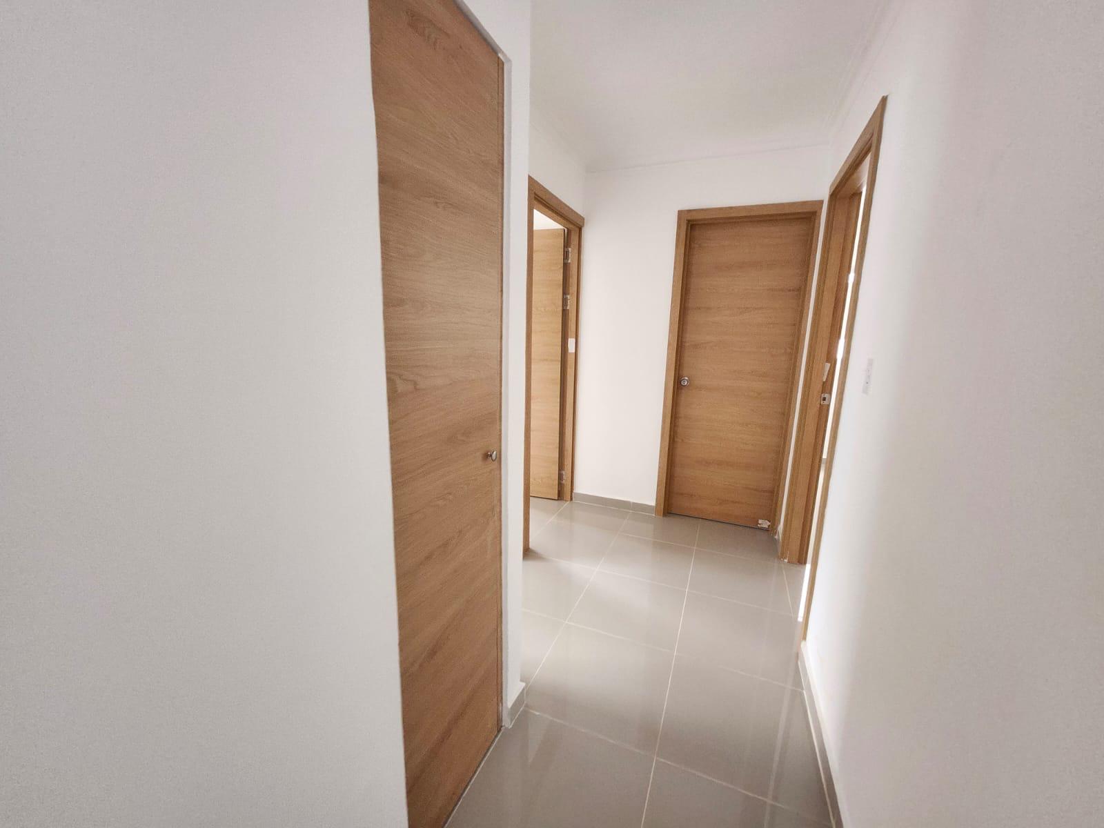 Apartamento NUEVO en alquiler –  Santo Domingo Este Foto 7321353-4.jpg