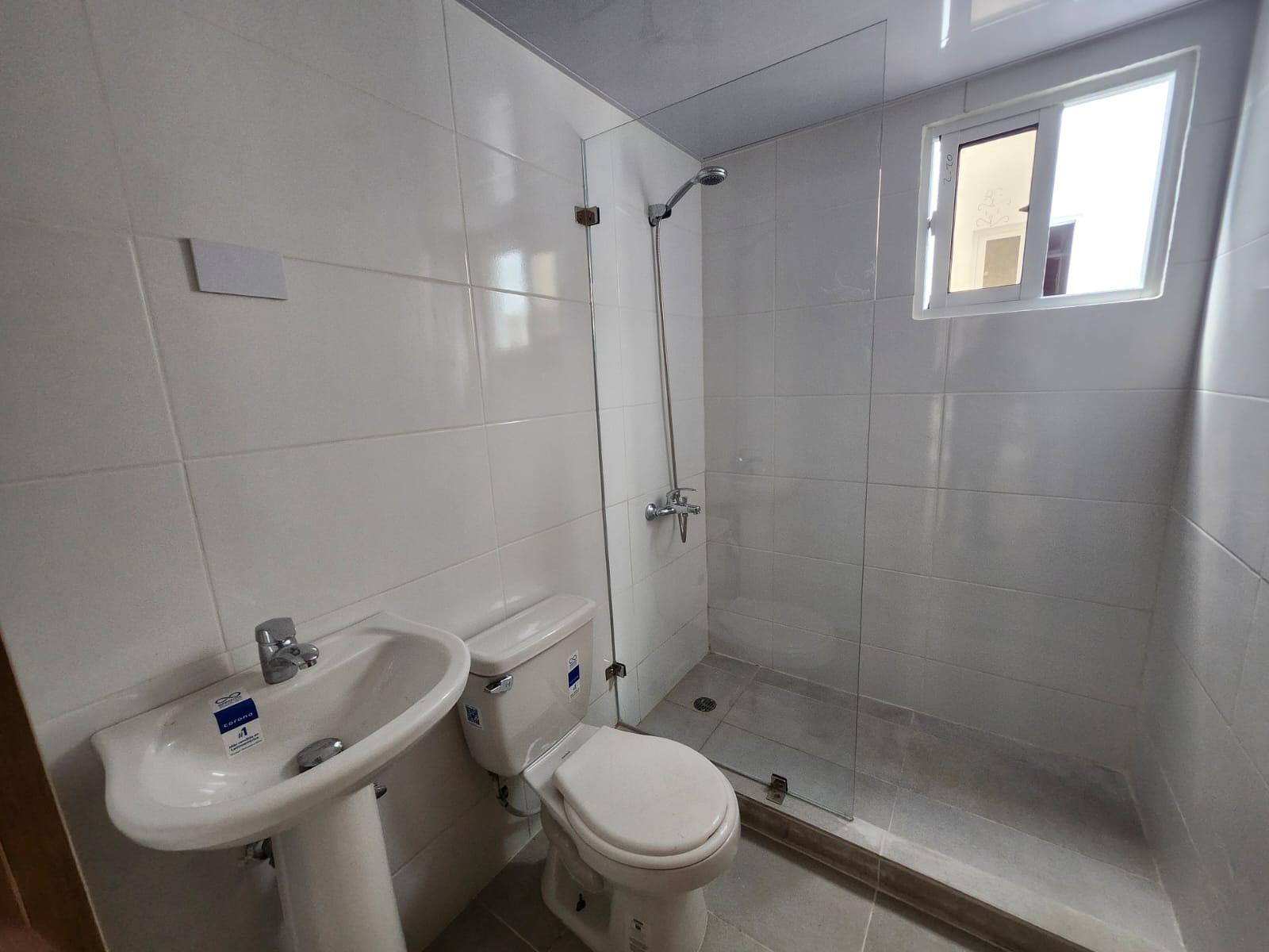 Apartamento NUEVO en alquiler –  Santo Domingo Este Foto 7321353-5.jpg