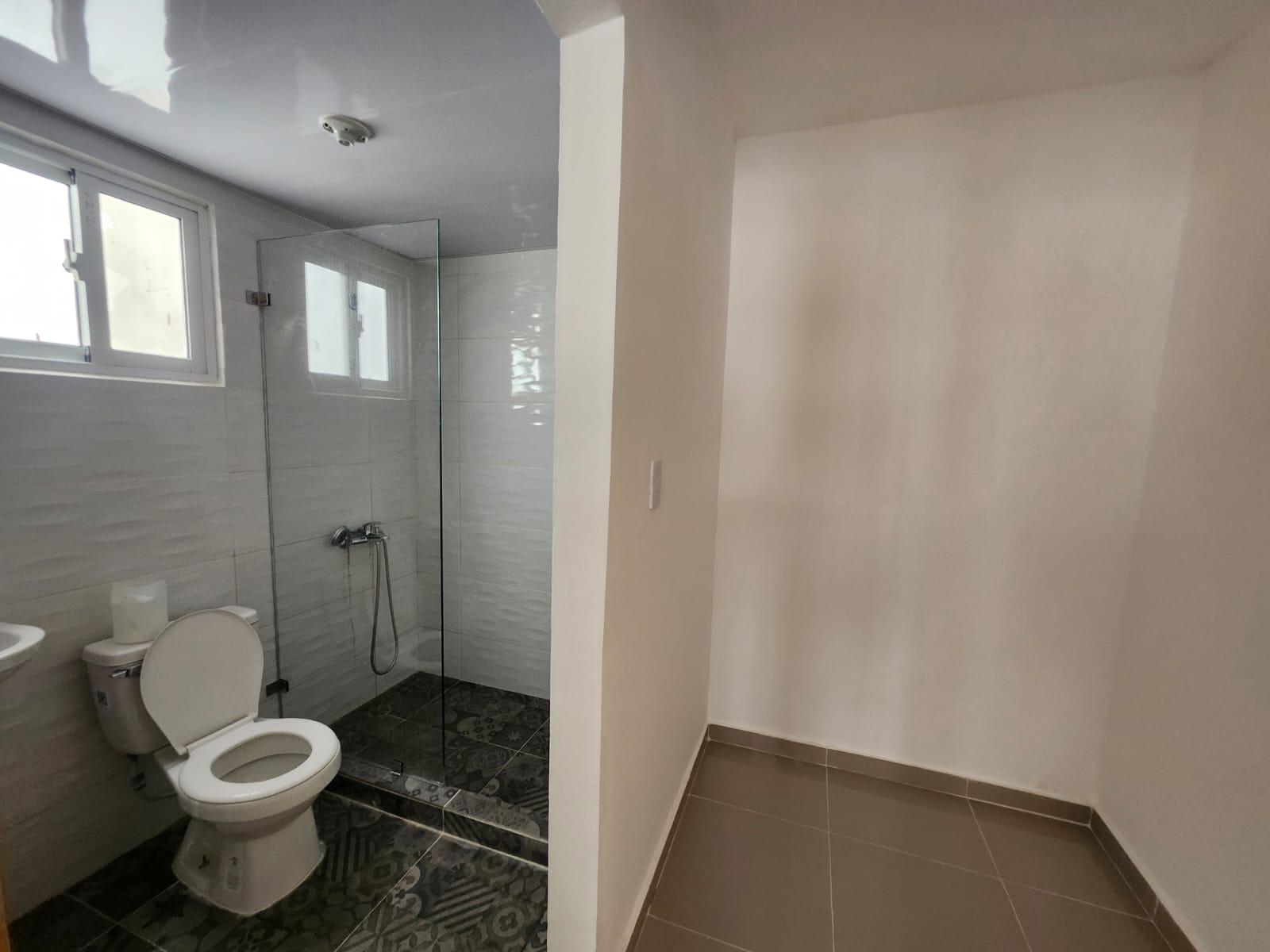Apartamento NUEVO en alquiler –  Santo Domingo Este Foto 7321353-7.jpg