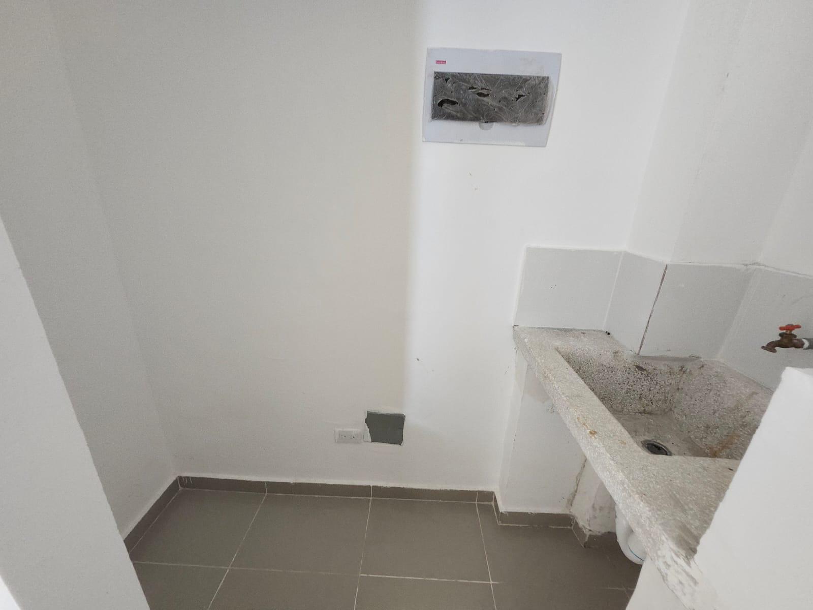 Apartamento NUEVO en alquiler –  Santo Domingo Este Foto 7321353-9.jpg