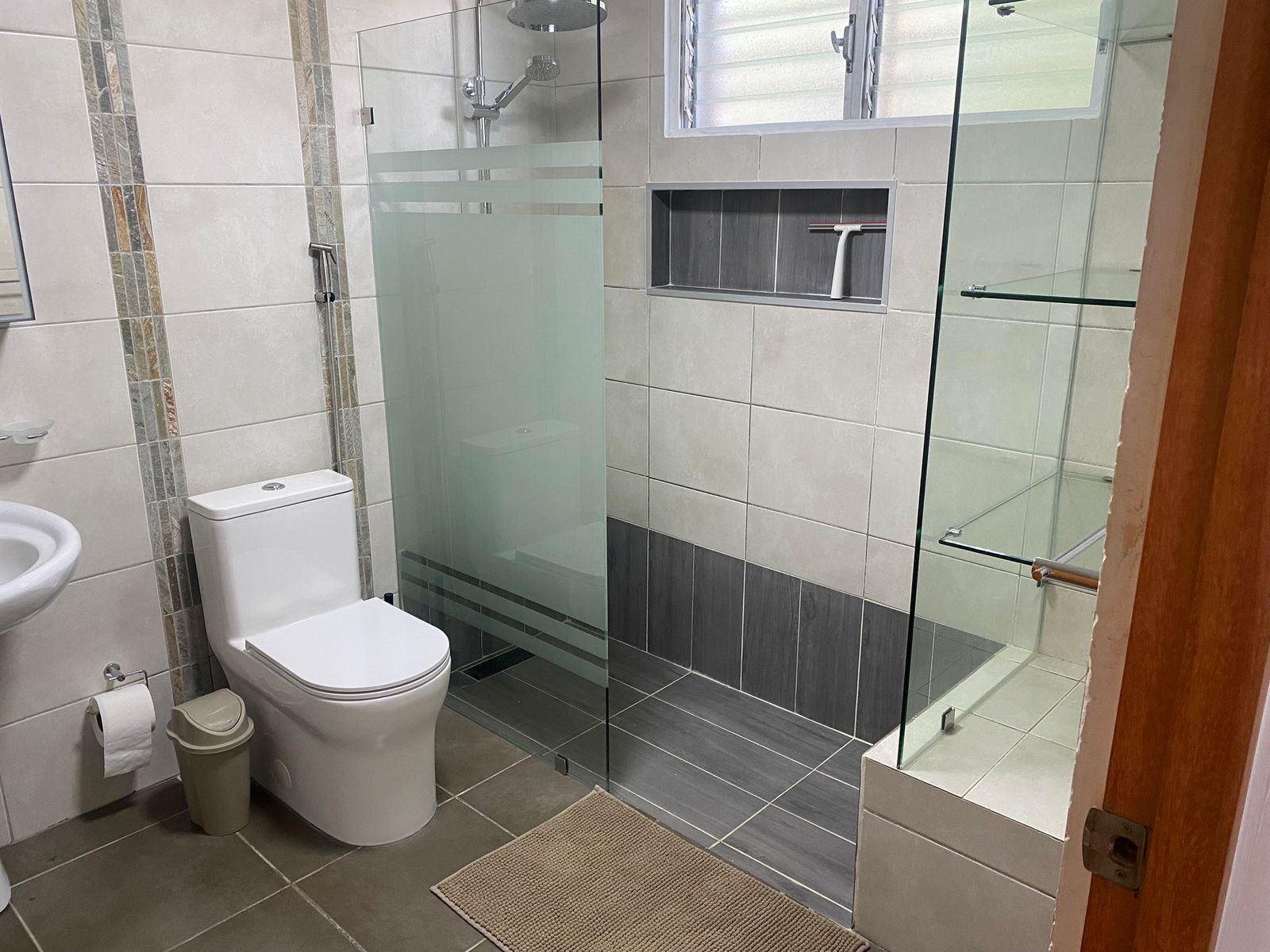 Apartamento totalmente amueblado – listo para mudarte Jardines del sur Foto 7321370-8.jpg