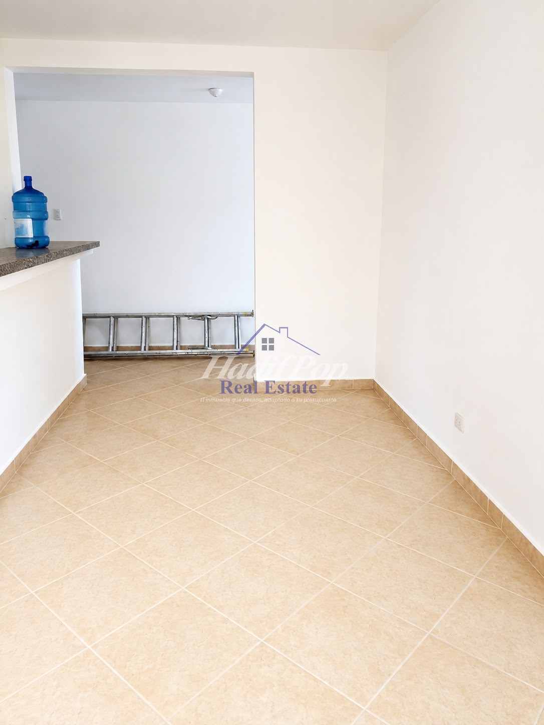 Apartamento en Alquiler – 2. Nivel  Urbanización Aros Carrau Foto 7321372-6.jpg