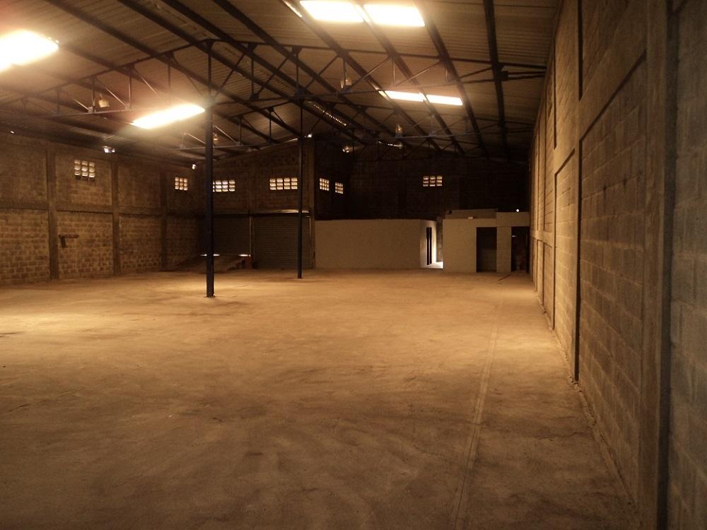 Alquilo Nave de 700 m2 Próximo a Autopista Duarte Foto 7321544-8.jpg