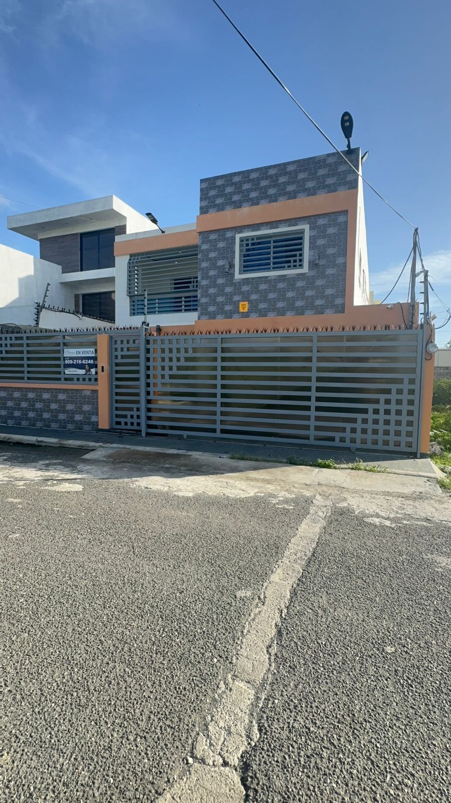 Casa Moderna en Venta en Prado Oriental  3 Habitaciones Jacuzzi y 4 Pa Foto 7321617-15.jpg