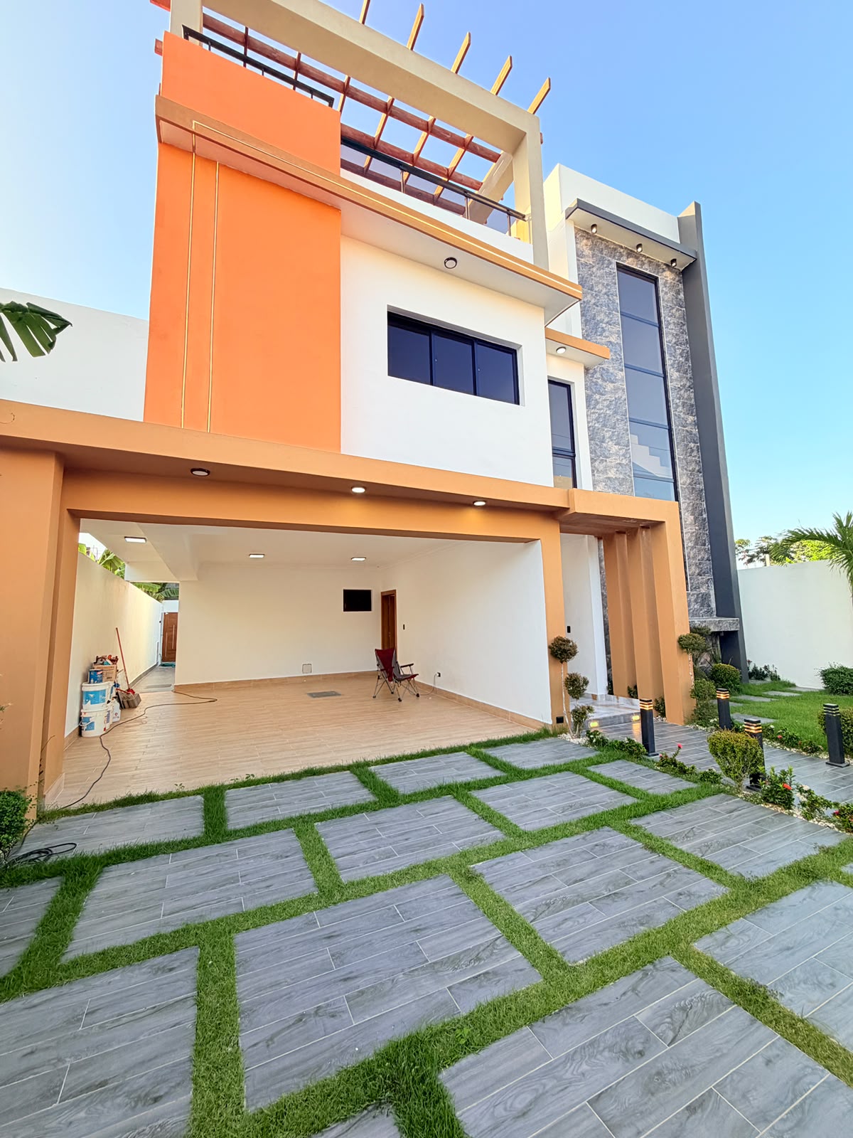 Casa de Lujo en Venta en Autopista San Isidro  4 Habitaciones Piscina  Foto 7321643-8.jpg