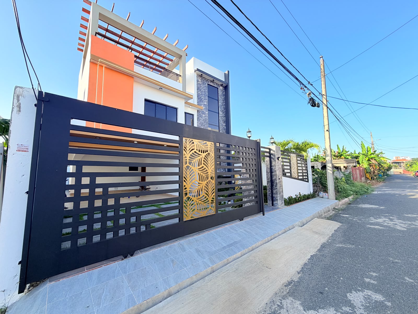 Casa de Lujo en Venta en Autopista San Isidro  4 Habitaciones Piscina  Foto 7321644-4.jpg