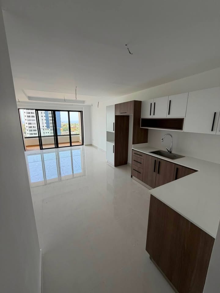 APARTAMENTO EN ALQUILER EN LA TORRE MERTLOT Foto 7321658-8.jpg