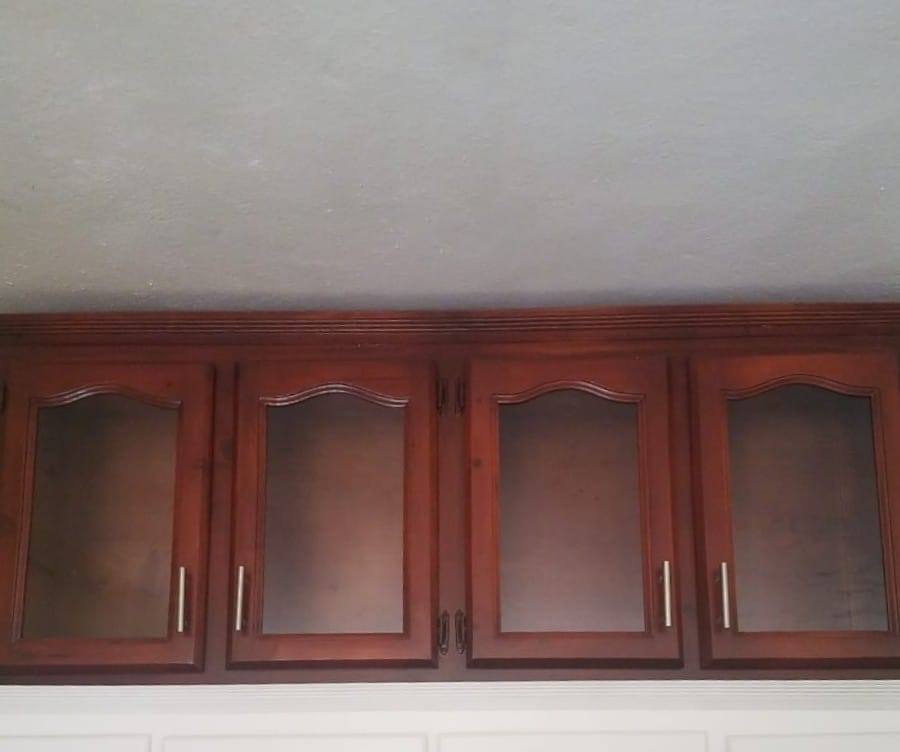 Gabinete de cocina nuevo en madera  Foto 7321700-2.jpg