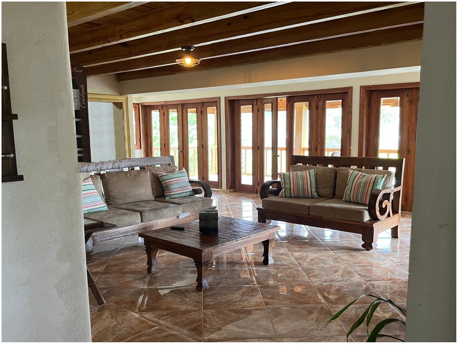 Vendo Exclusiva Villa en CONSTANZA Proyecto Los Cerros 3 HABS. 415 Mts Foto 7321786-3.jpg