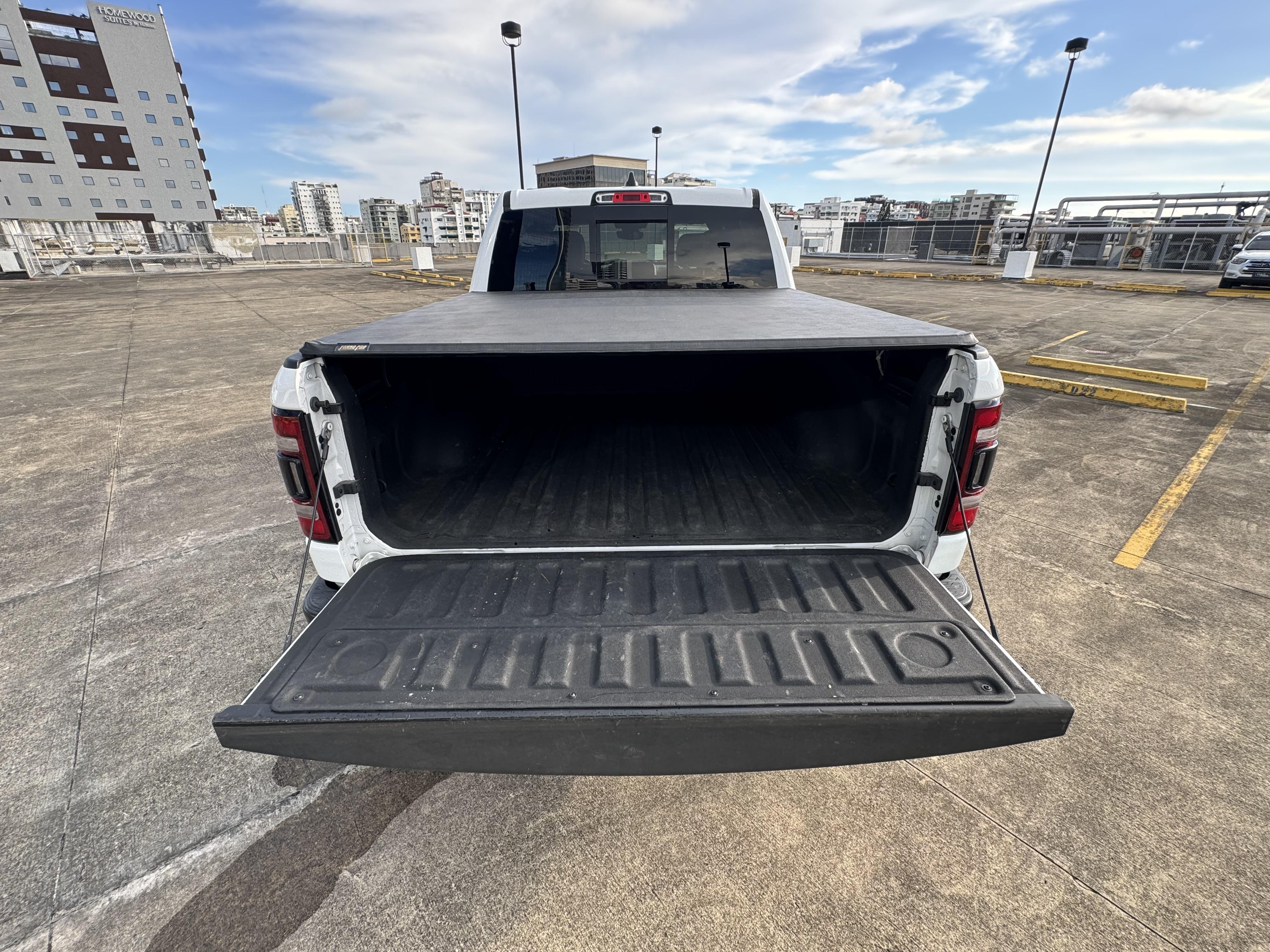 RAM 1500 Big Horn 2021 en Santo Domingo DN Foto 7321797-6.jpg