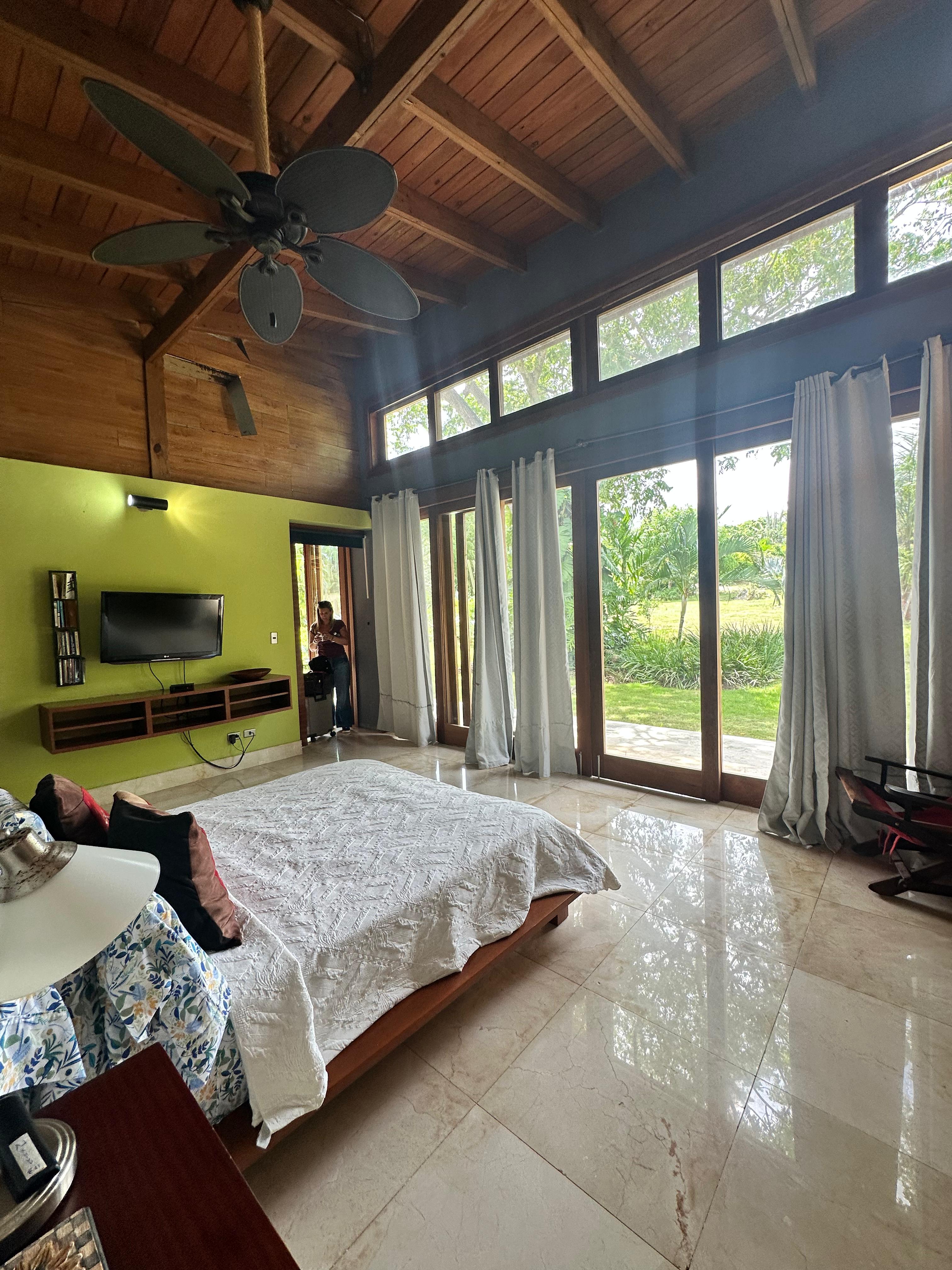 EN CASA DE CAMPO Vendo Super Villa Tipo Catedral 6  HABS. 880 Mts.2 Foto 7321864-5.jpg