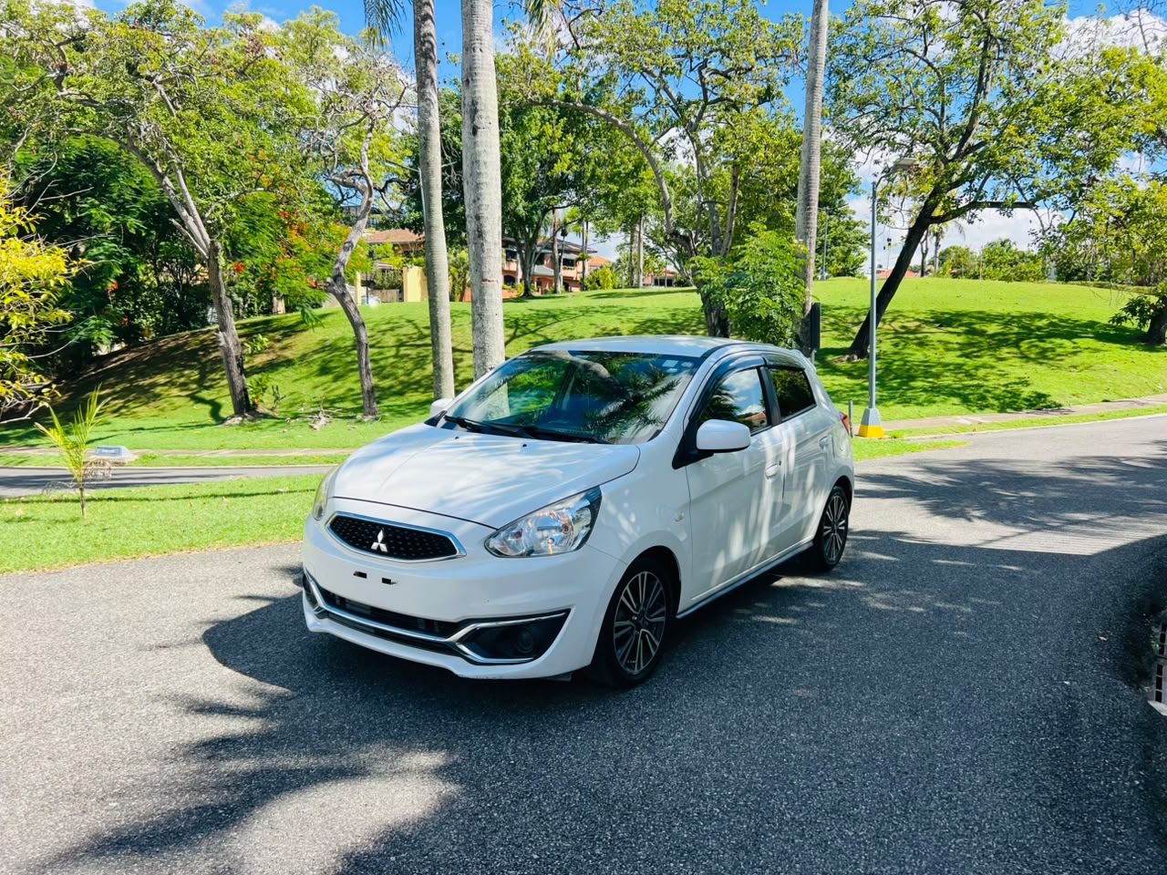 Mitsubishi Mirage 2018  Foto 7321871-13.jpg