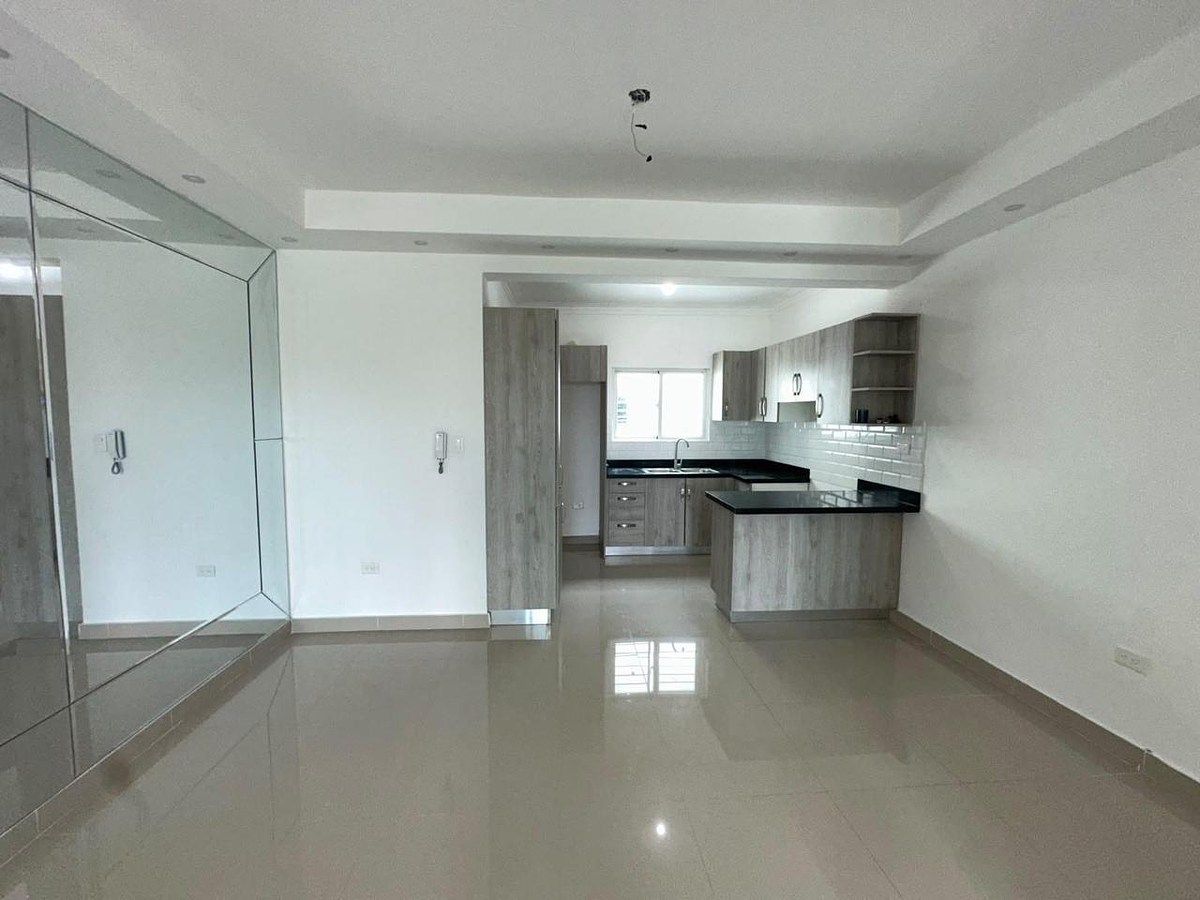 Apartamento con anexo de 2 habitaciones y terraza Foto 7321878-4.jpg