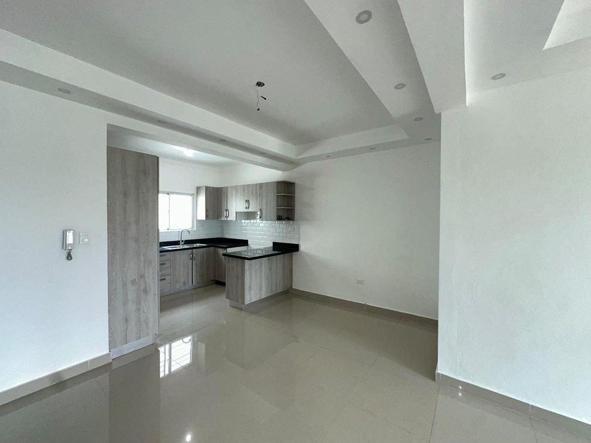 Apartamento con anexo de 2 habitaciones y terraza Foto 7321878-5.jpg