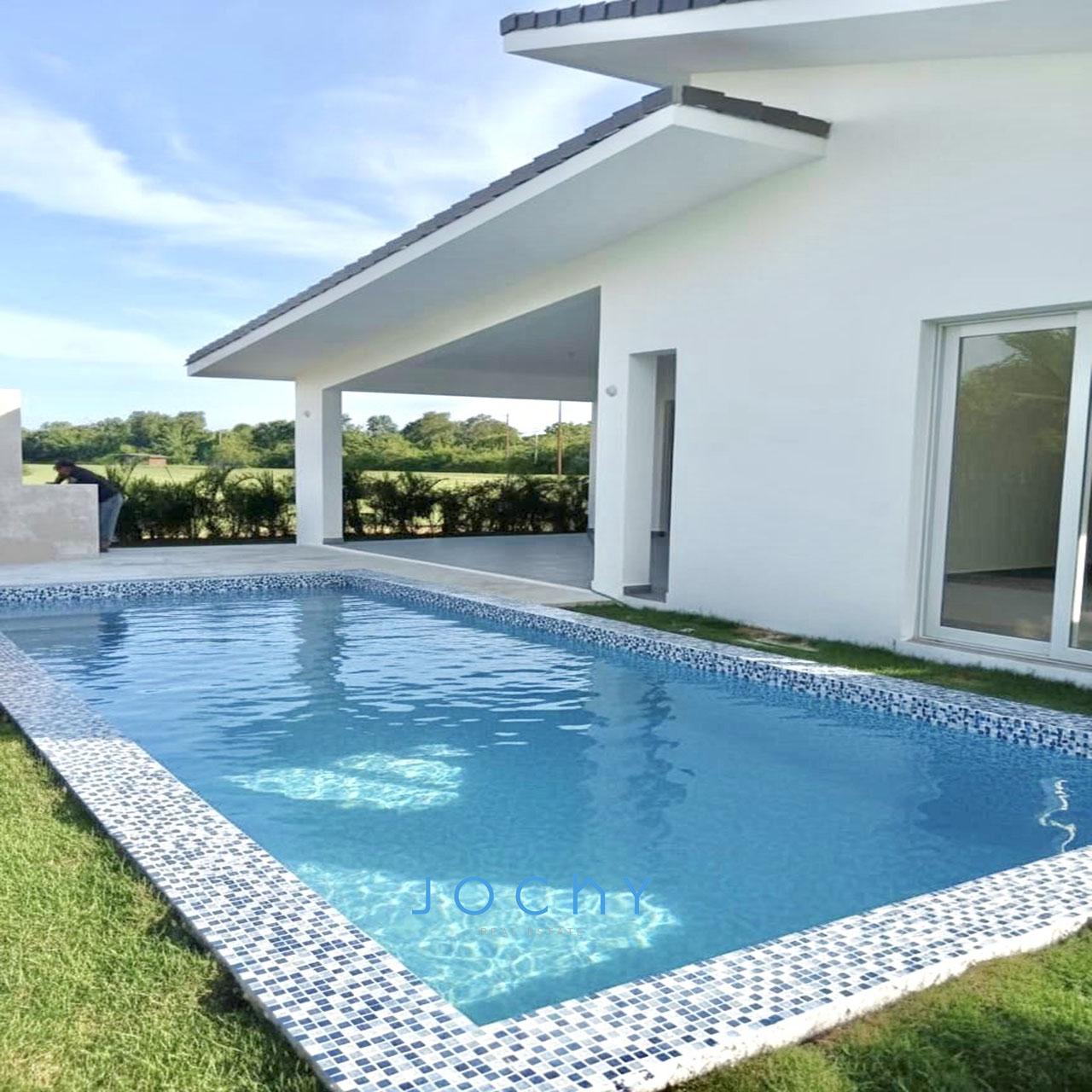 Jochy Real Estate vende villa en La Estancia Golf Resort La Romana R.D Foto 7321931-9.jpg