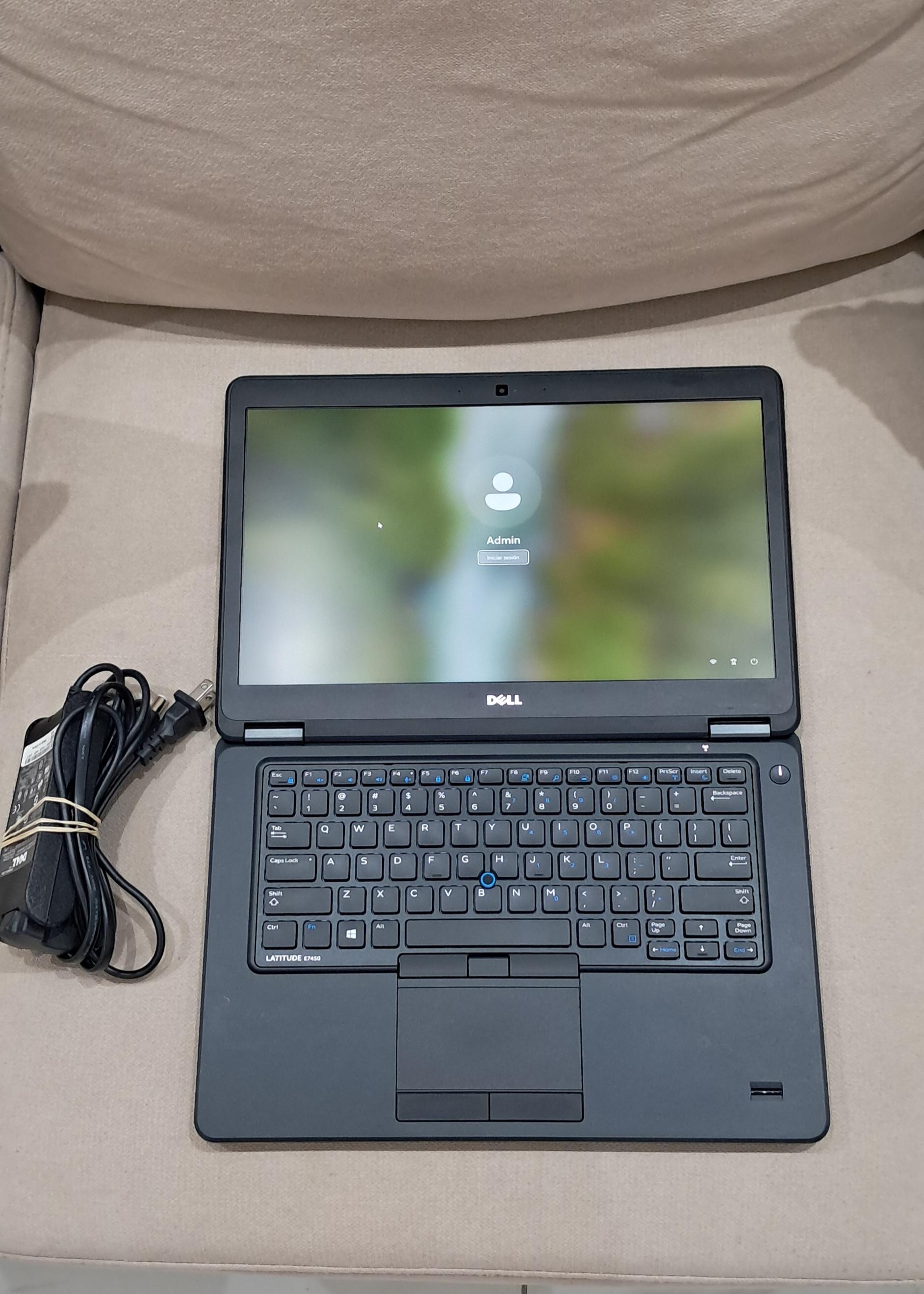 Laptop Dell fina E7450 12GB 256GB SSD i5 2.3Ghz Foto 7321985-2.jpg