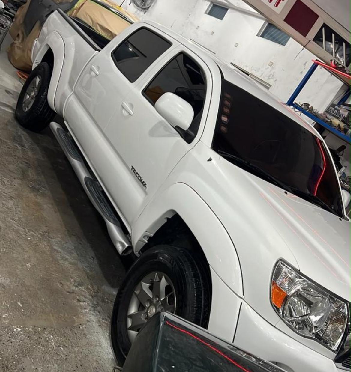 Toyota Tacoma 4x4 2006 en Peravia Foto 7322023-1.jpg