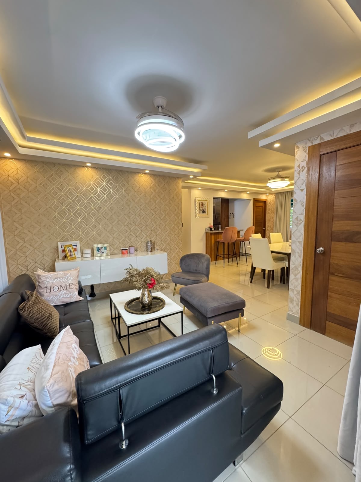 APARTAMENTO EN VENTA DE 130 M EN PRADOS DEL CACHÓN LUCERNA. Foto 7322026-2.jpg