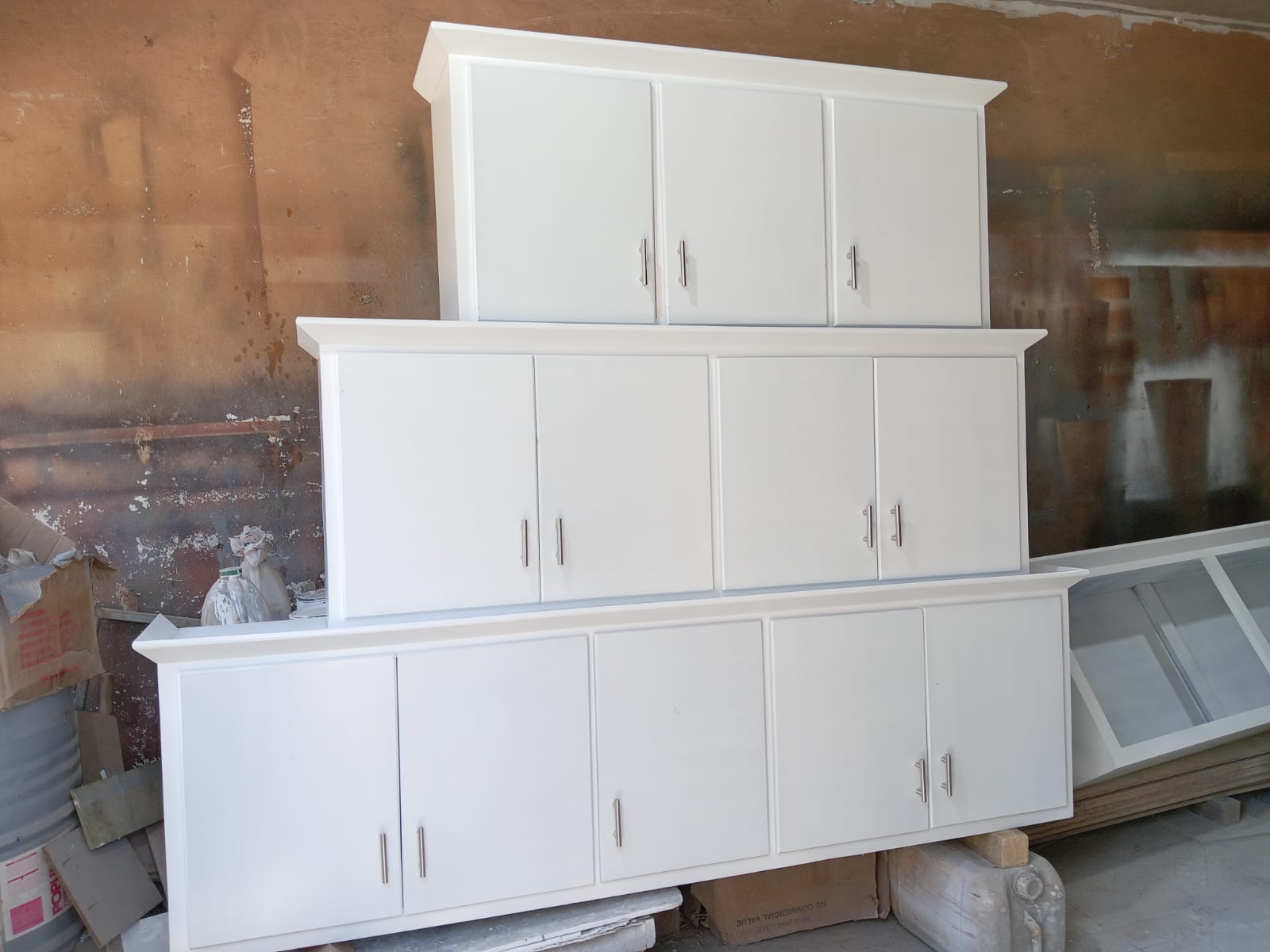 Gabinete de cocina blanco pequeño  Foto 7322053-1.jpg