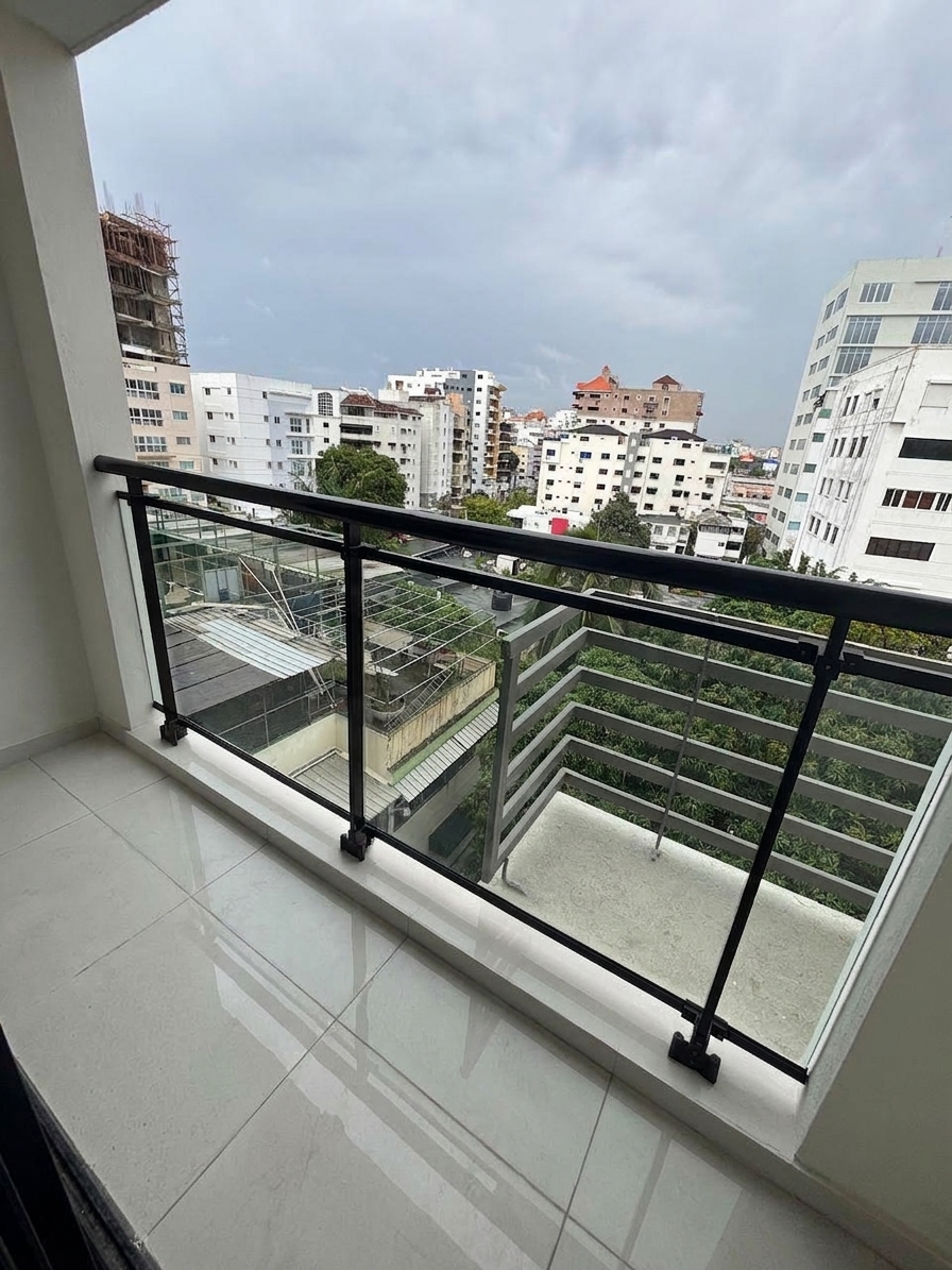 Alquiler de apartamento nuevo en Evaristo Morales Foto 7322060-12.jpg