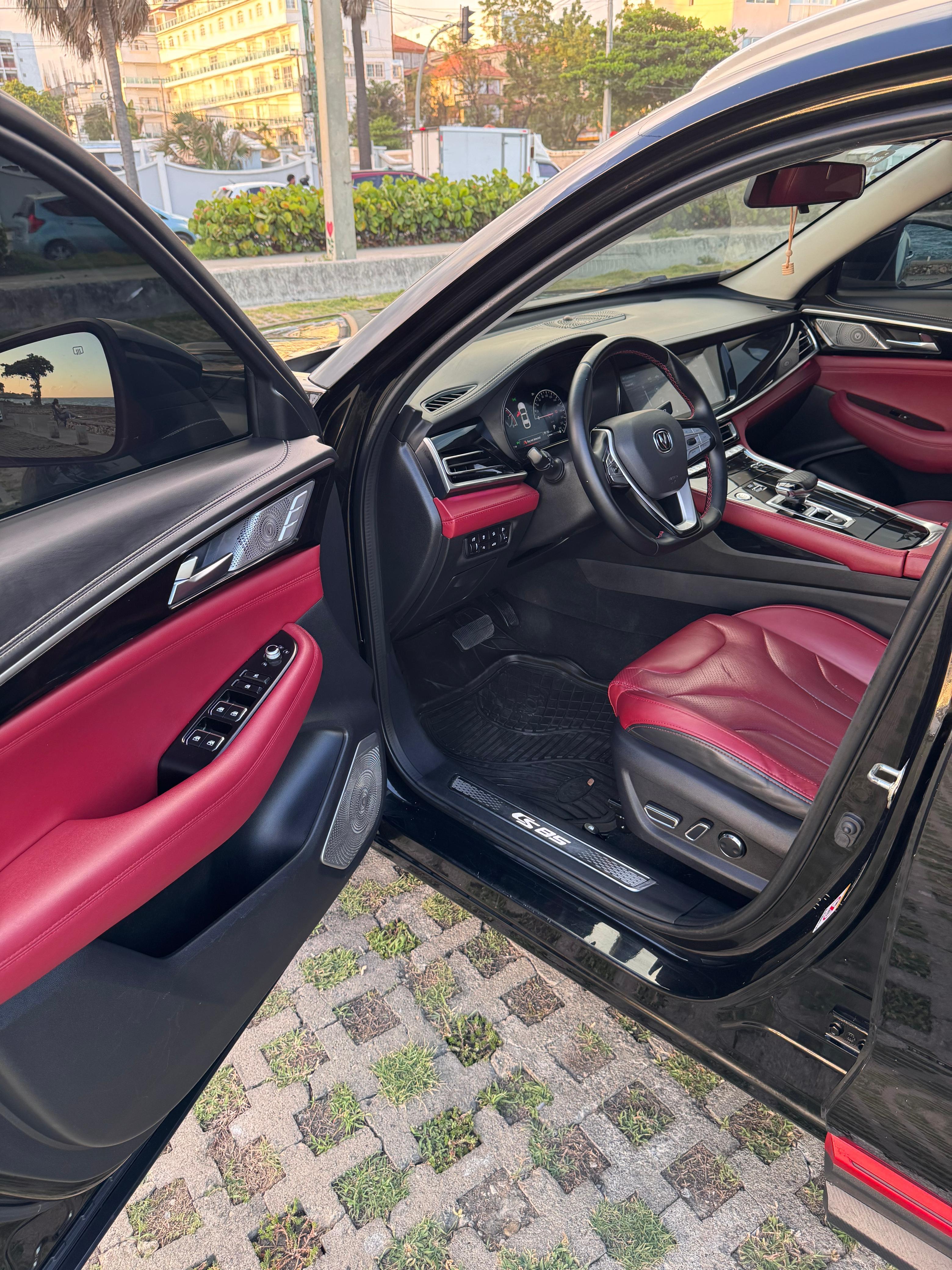 Changan CS 85 S 2023 Foto 7322101-4.jpg