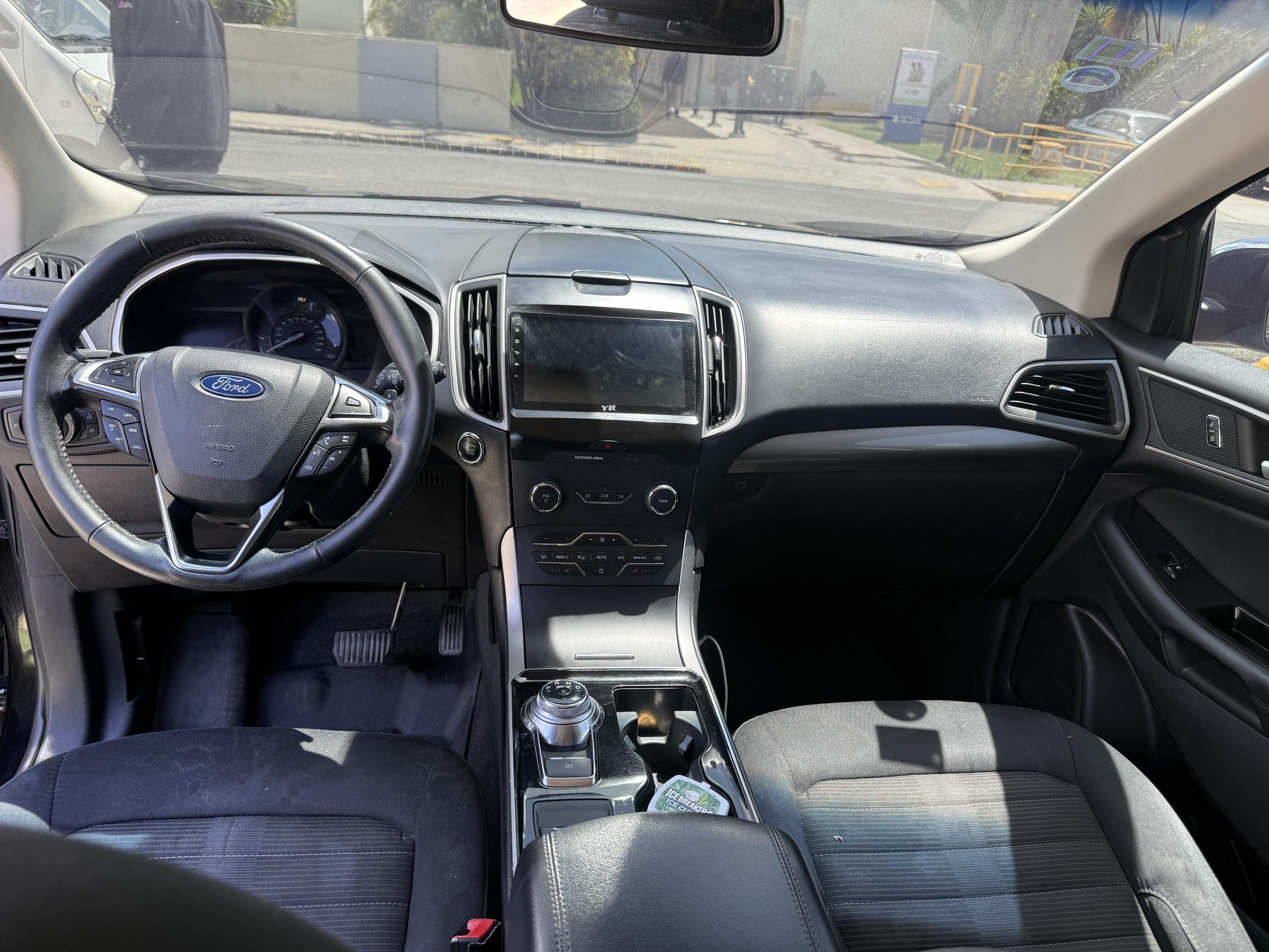 VENTA DE TRASPASO FORD EDGE 2019 180 MIL NEGOCIABLE Foto 7322130-3.jpg