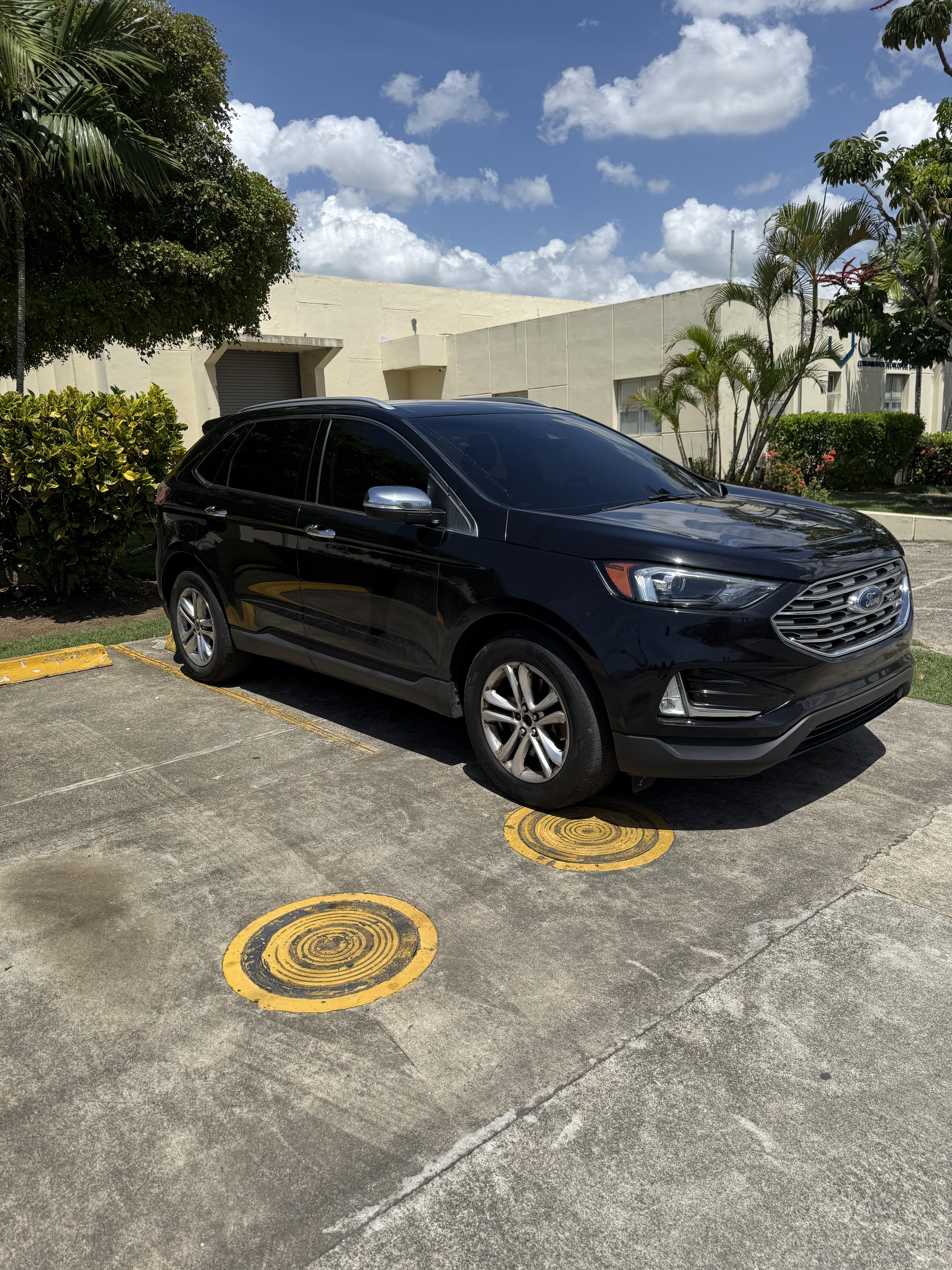 VENTA DE TRASPASO FORD EDGE 2019 180 MIL NEGOCIABLE Foto 7322130-7.jpg