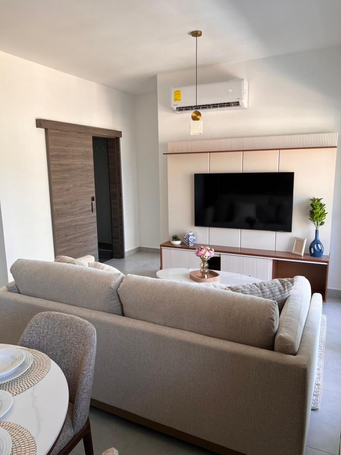 APARTAMENTO EN VENTA Y ALQUILER  ENSANCHE NACO Foto 7322133-9.jpg