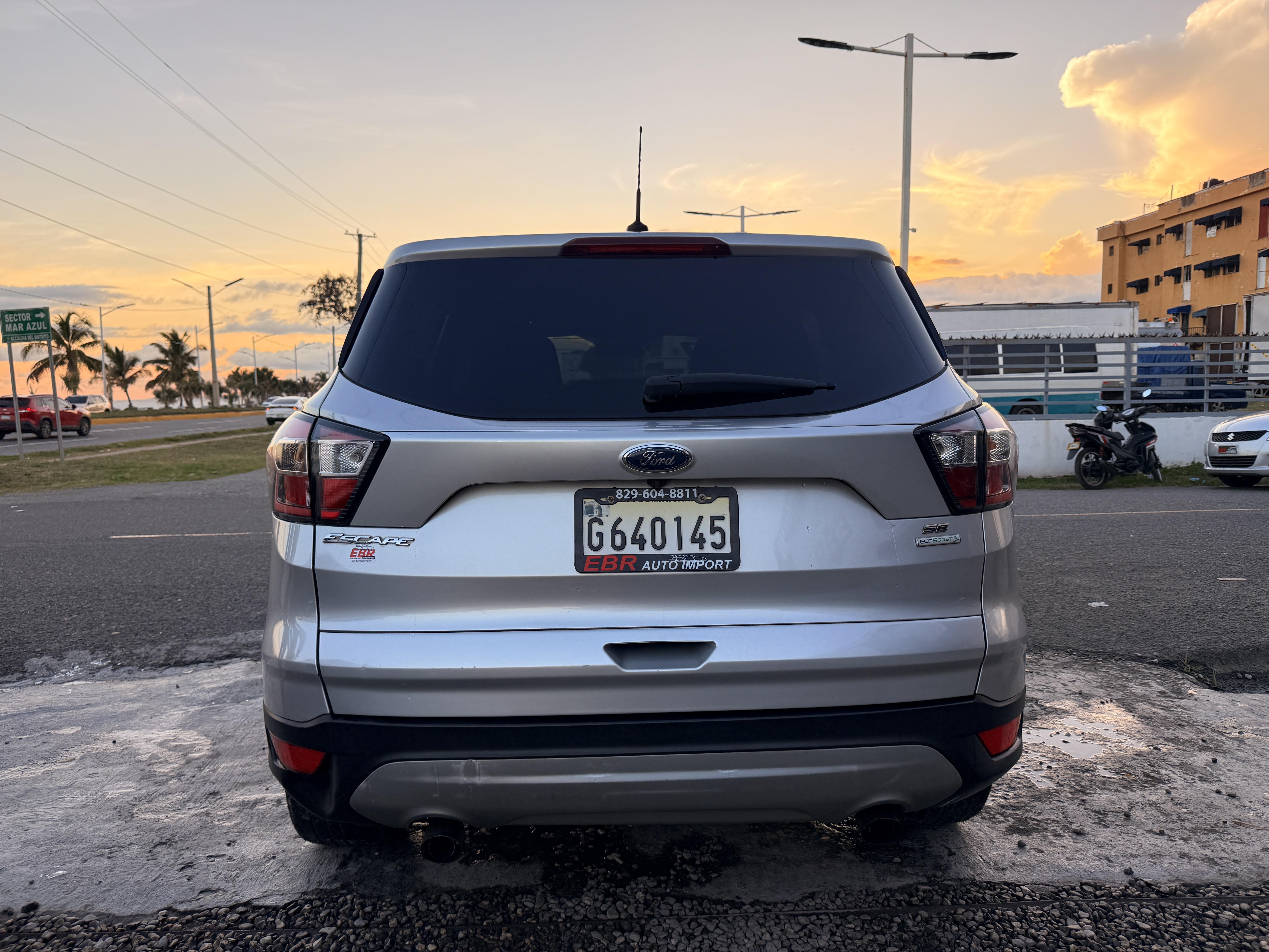 Ford Escape SE EcoBoost 2017 Foto 7322160-5.jpg