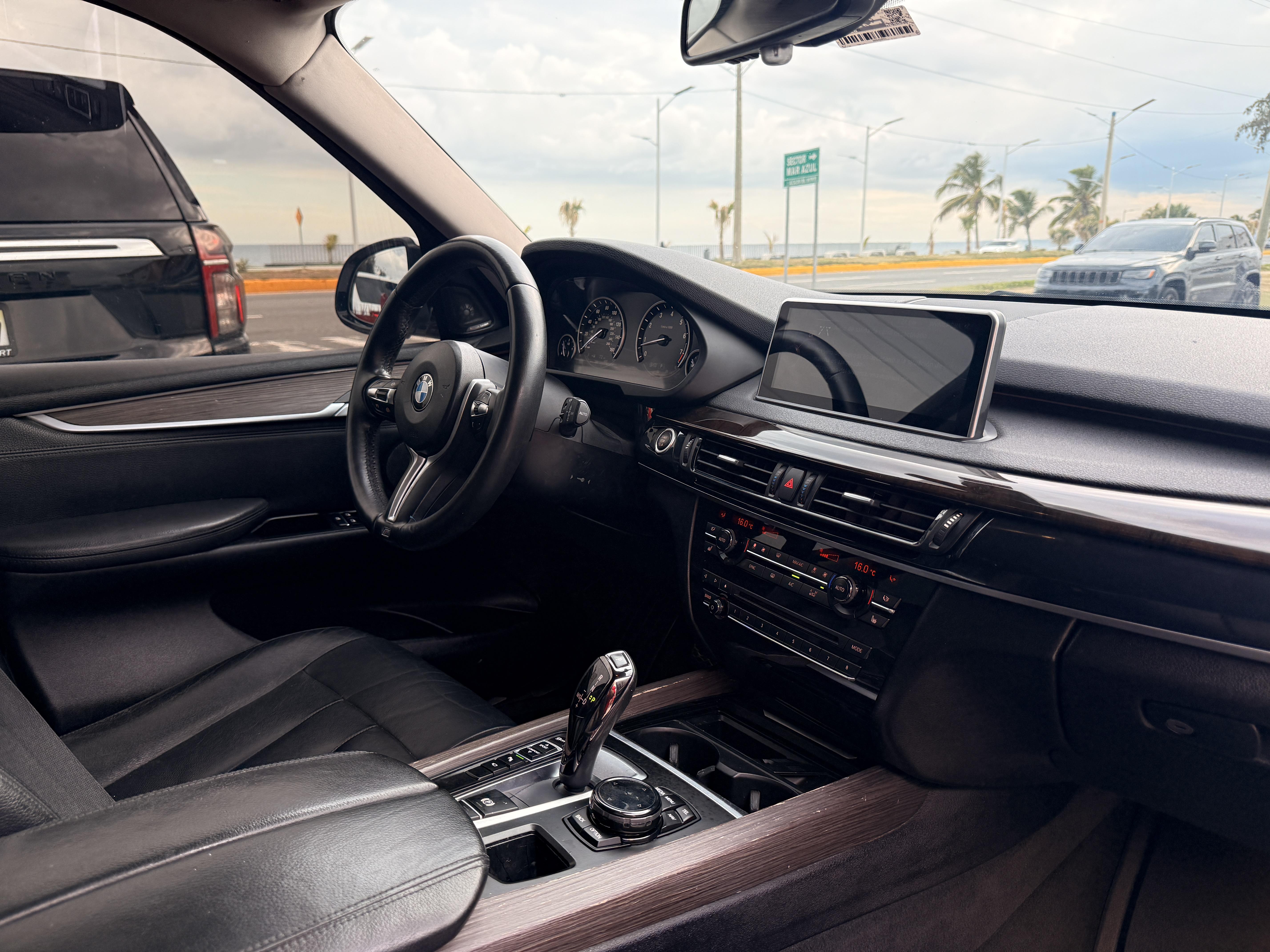 BMW X5 SDrive 35i 4WD 2016 Foto 7322162-7.jpg