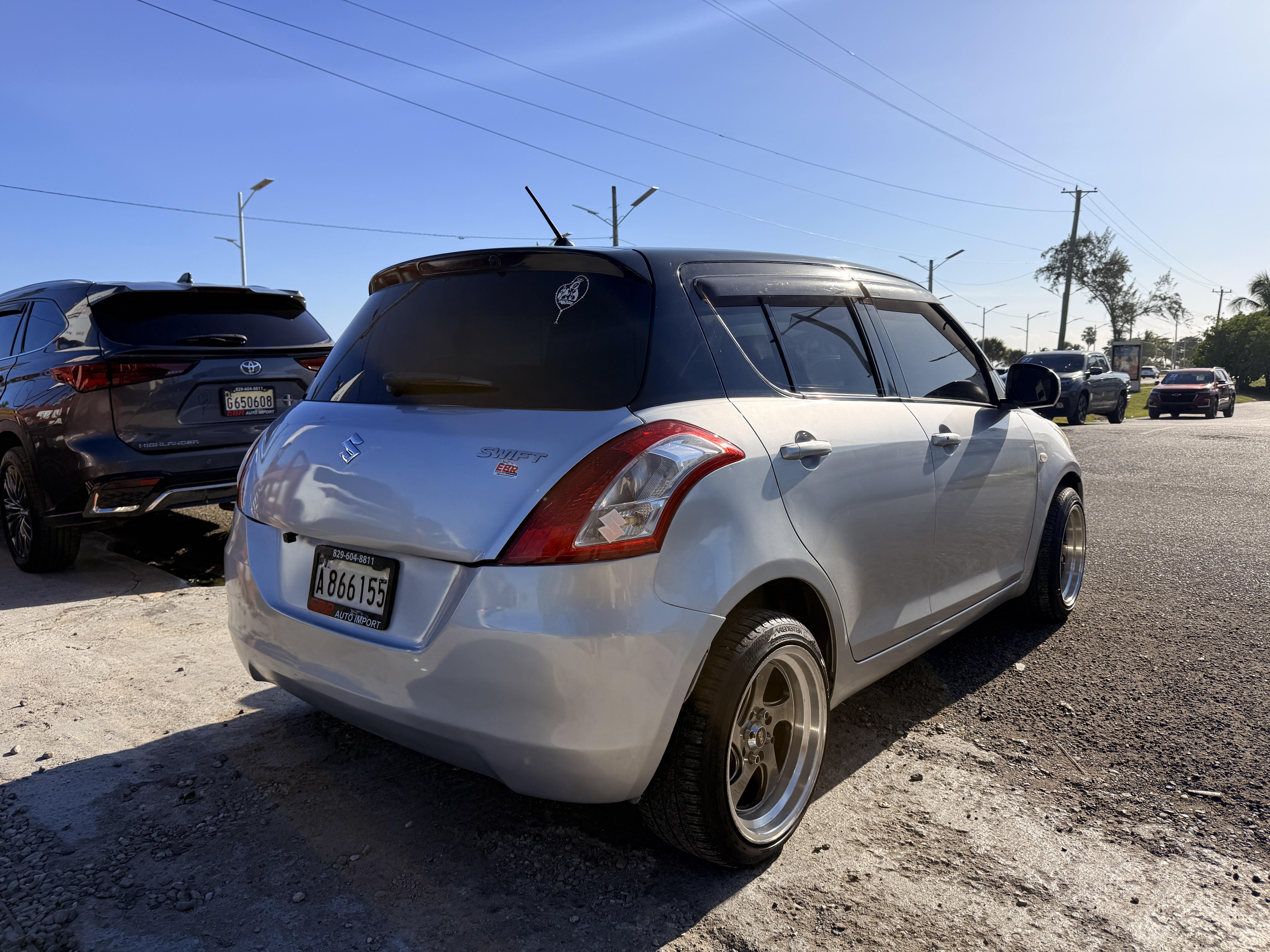 Suzuki Swift 2013 Foto 7322163-3.jpg