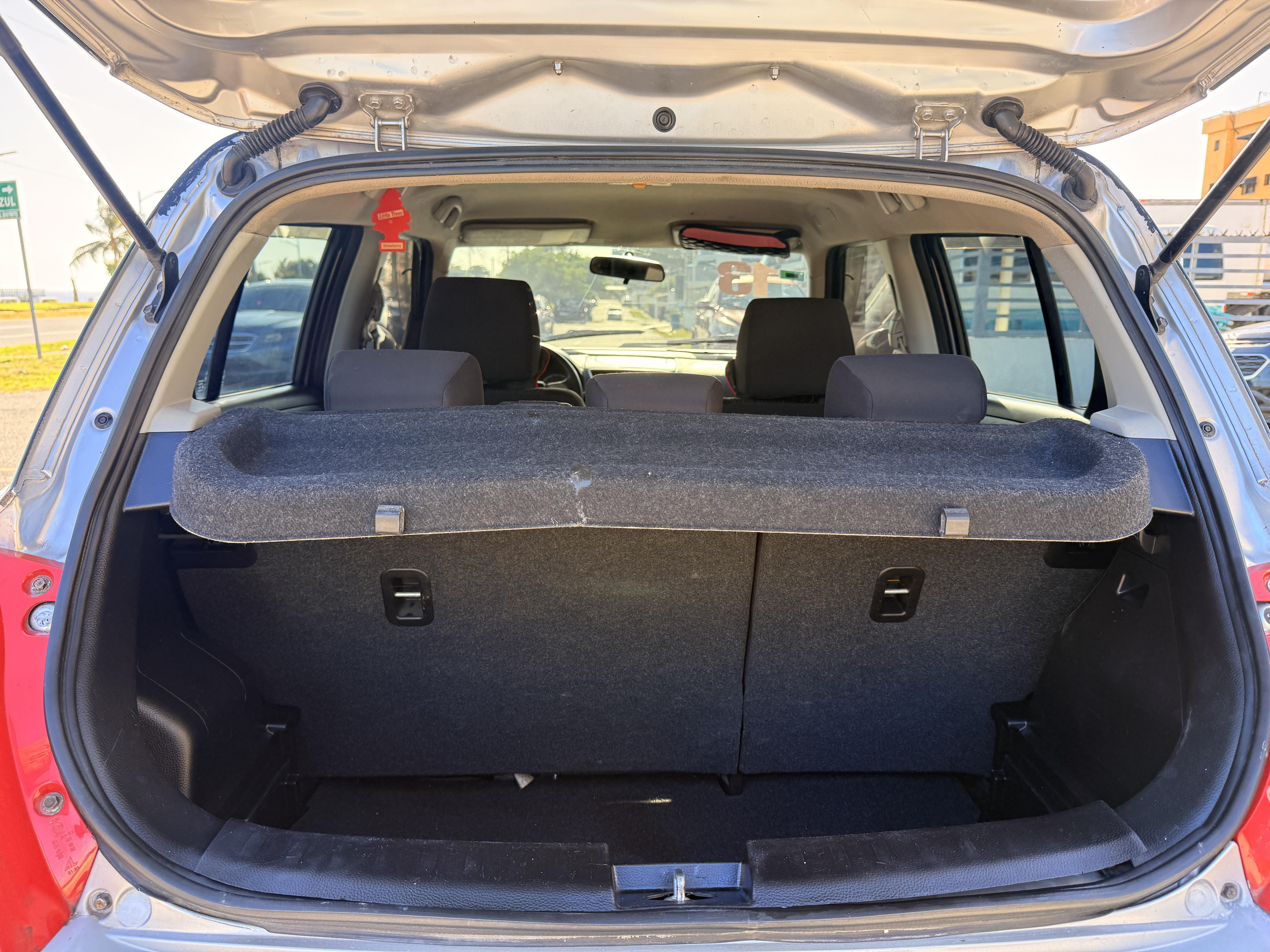 Suzuki Swift 2013 Foto 7322163-9.jpg