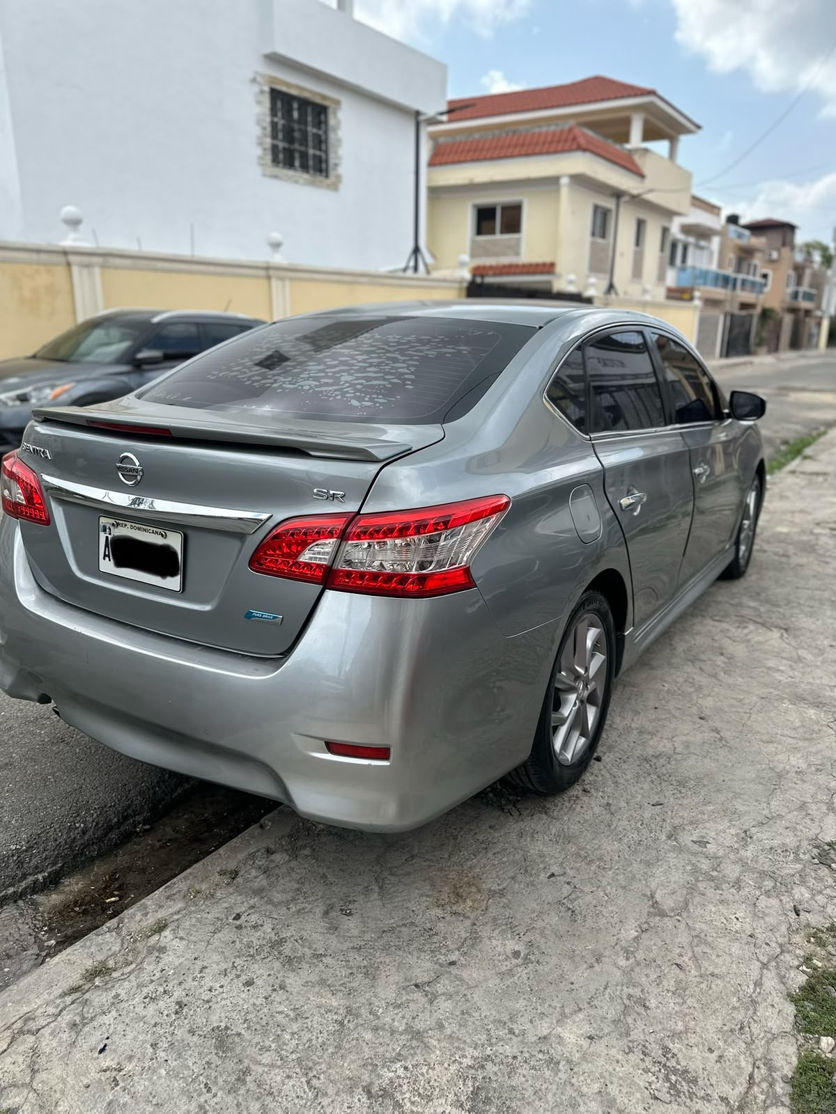 Nissan Sentra SR 2014  Foto 7322169-3.jpg