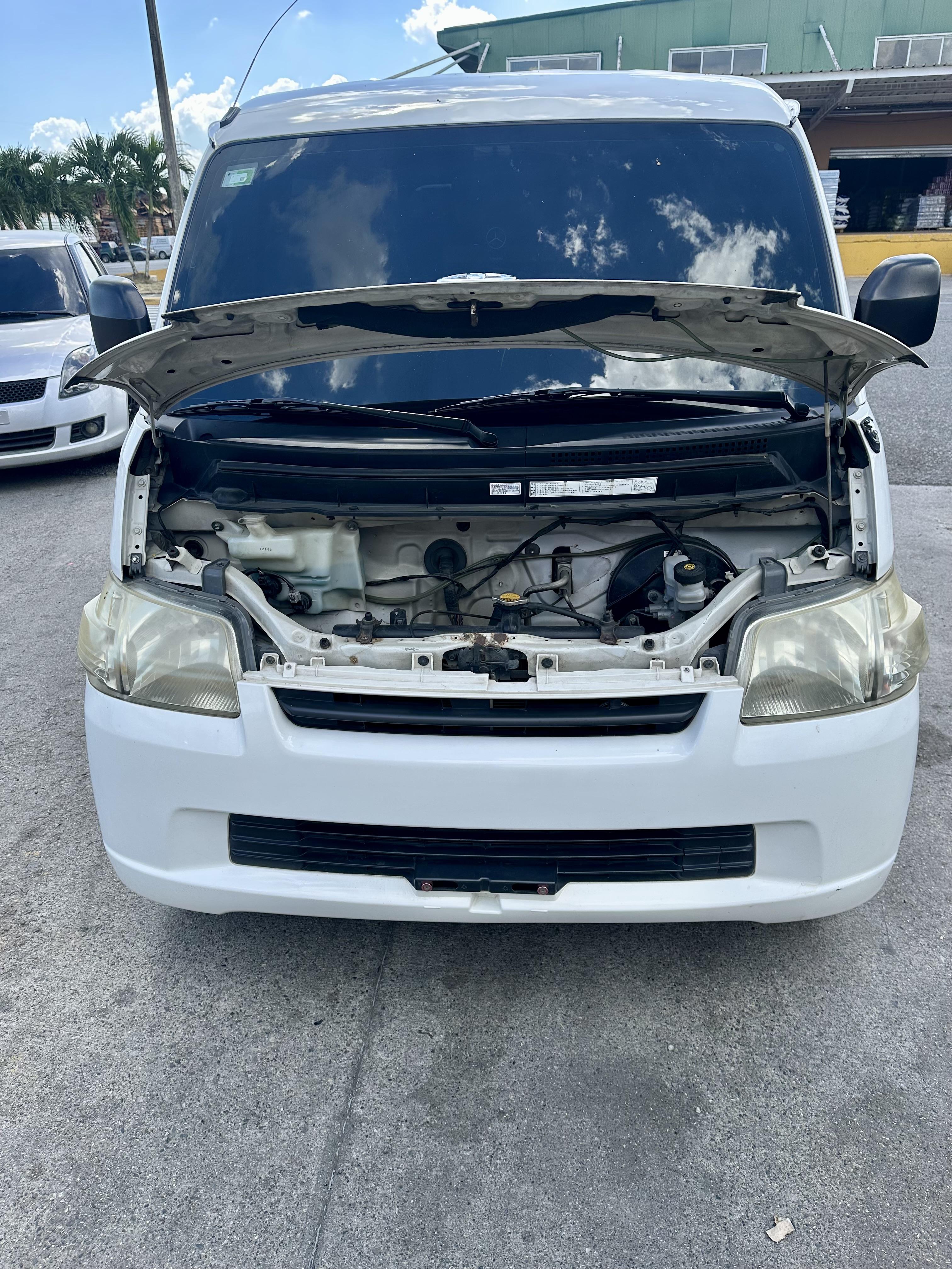 Toyota Town Ace 2018 4x4 en Santo Domingo Oeste Foto 7322227-5.jpg