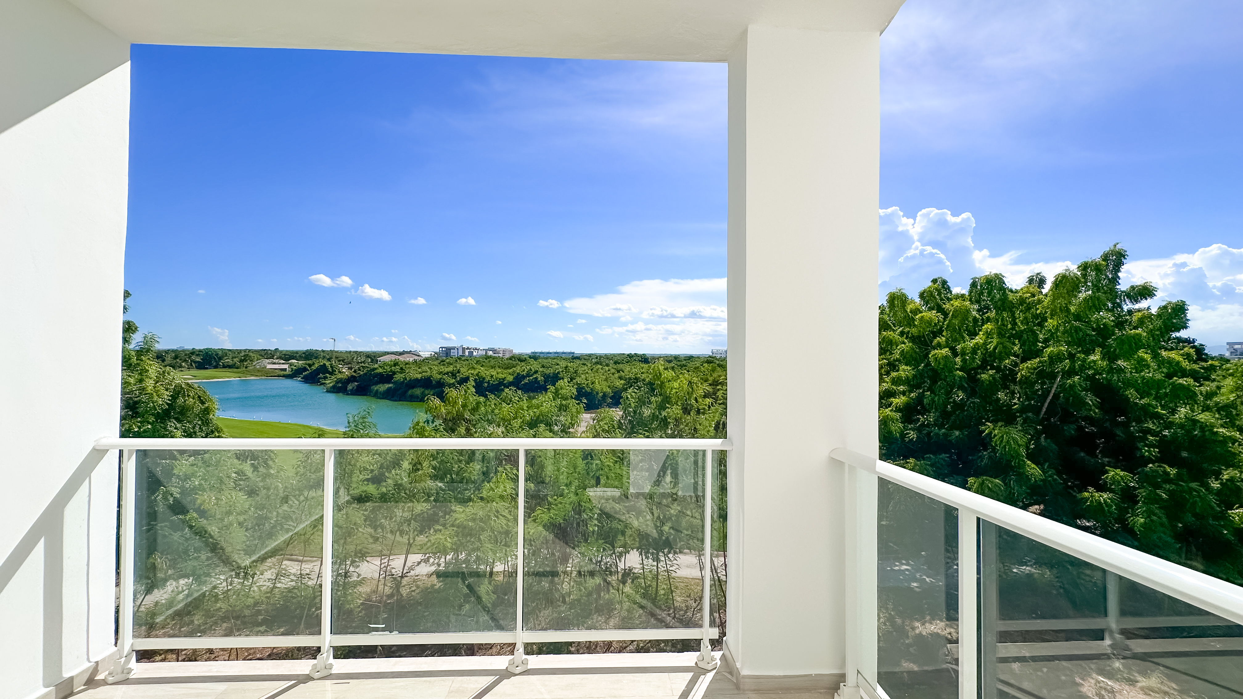Vendo apartamento en punta cana Foto 7322229-3.jpg