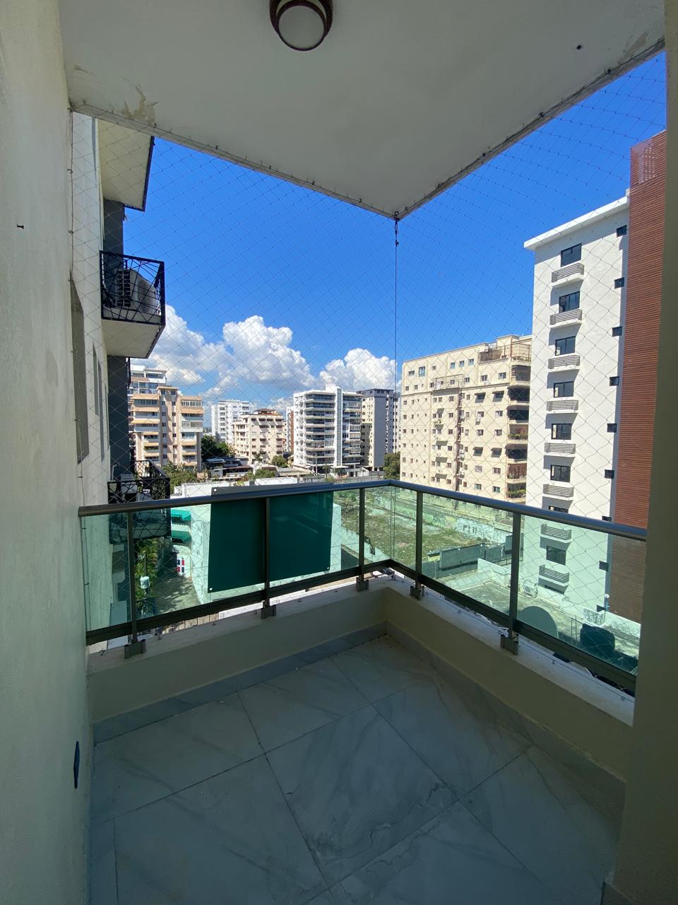 Venta de Apartamento Evaristo Morales Distrito Nacional Foto 7322235-1.jpg