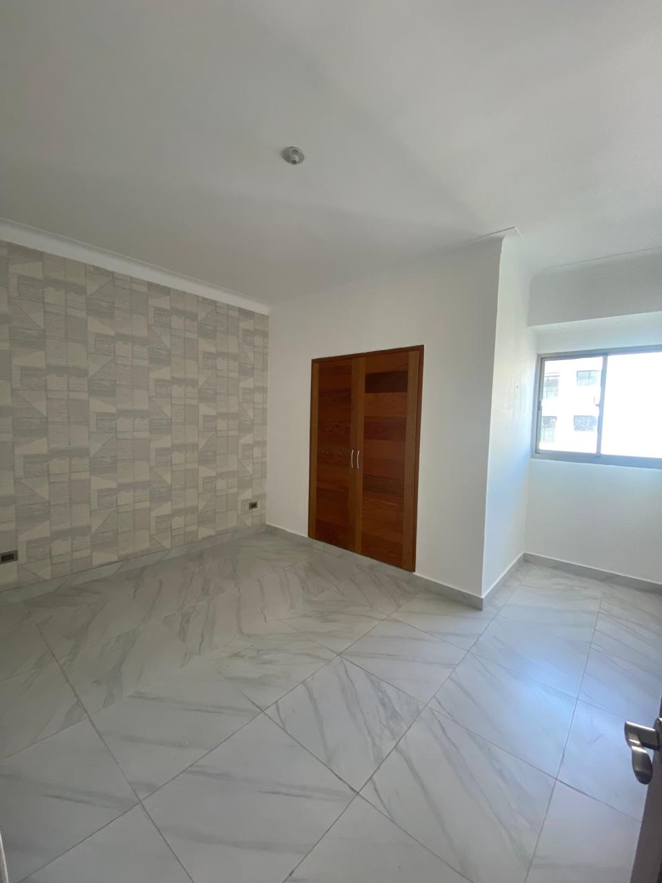 Venta de Apartamento Evaristo Morales Distrito Nacional Foto 7322235-6.jpg