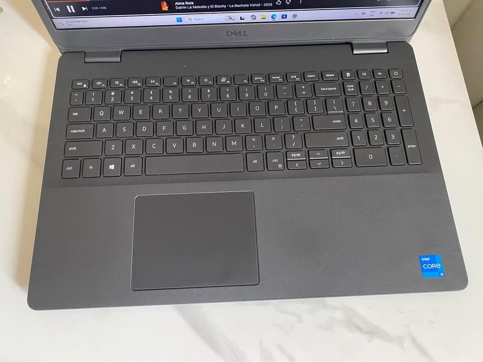 ???? Dell Vostro 3500 Core i5 11va  512GB SSD  8GB RAM  Win 11 Pro Foto 7322236-2.jpg