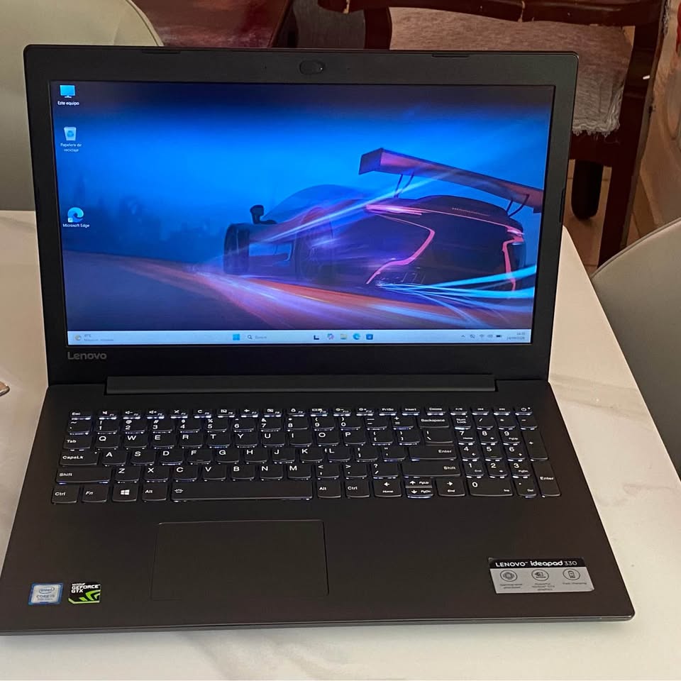 LENOVO IDEAPAD 330-15ICH Intel Core i5 8a Gen  20GB RAM  256GB SSD  2T Foto 7322237-1.jpg
