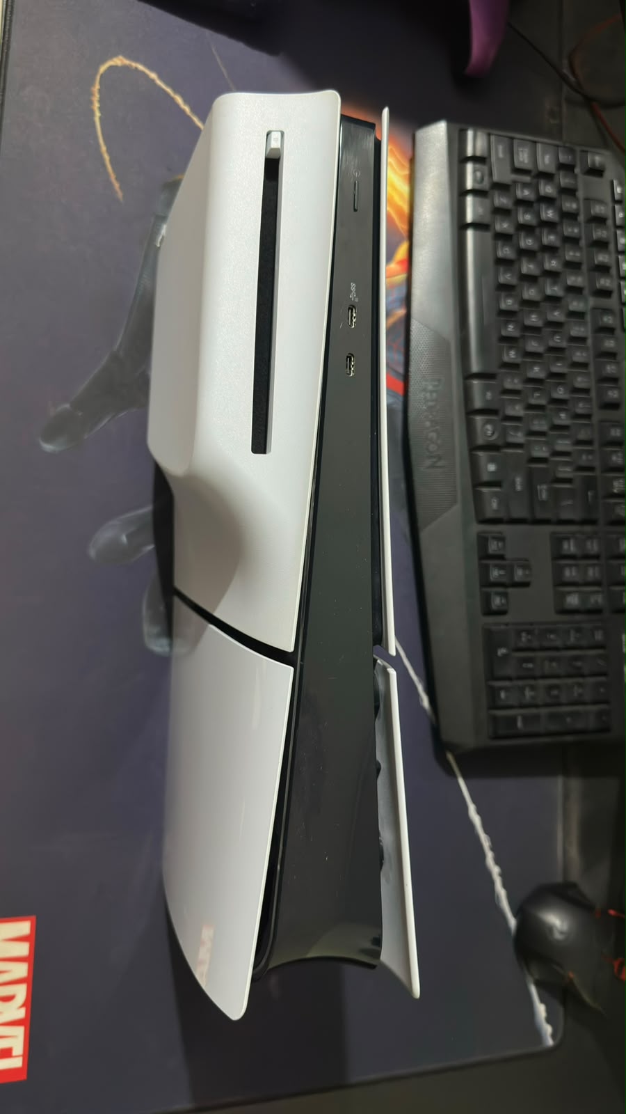 PLAYSTATION 5 SLIM 1TB  2 Controles Foto 7322388-4.jpg