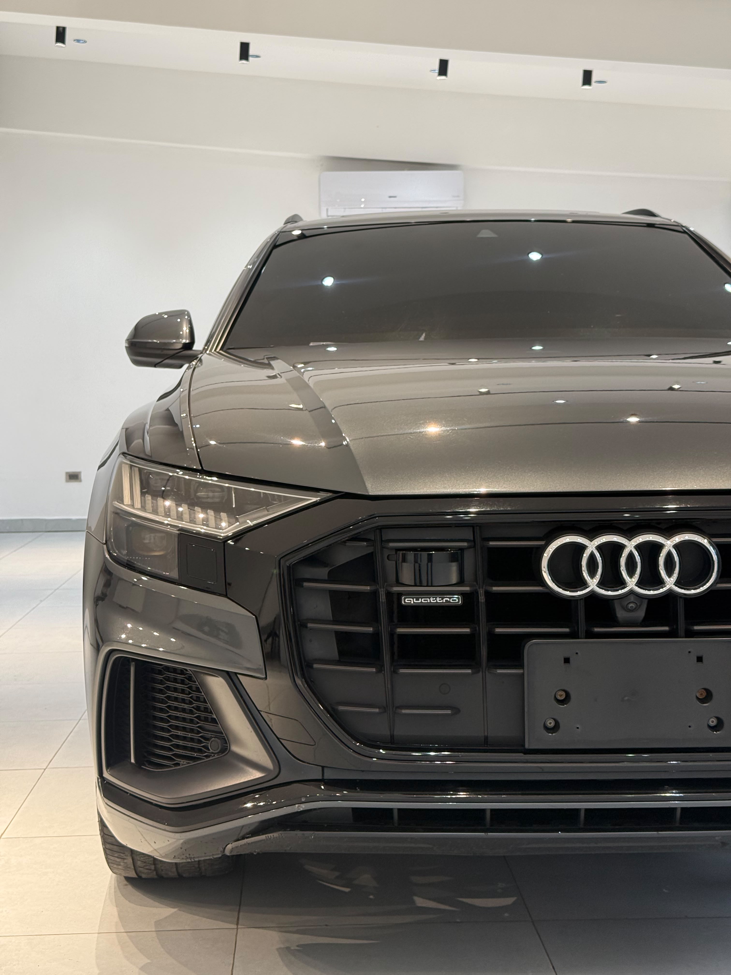 Audi Q8 Prestige S-Line 3.0 2021 Clean CarFax - 58000usd Foto 7322420-5.jpg