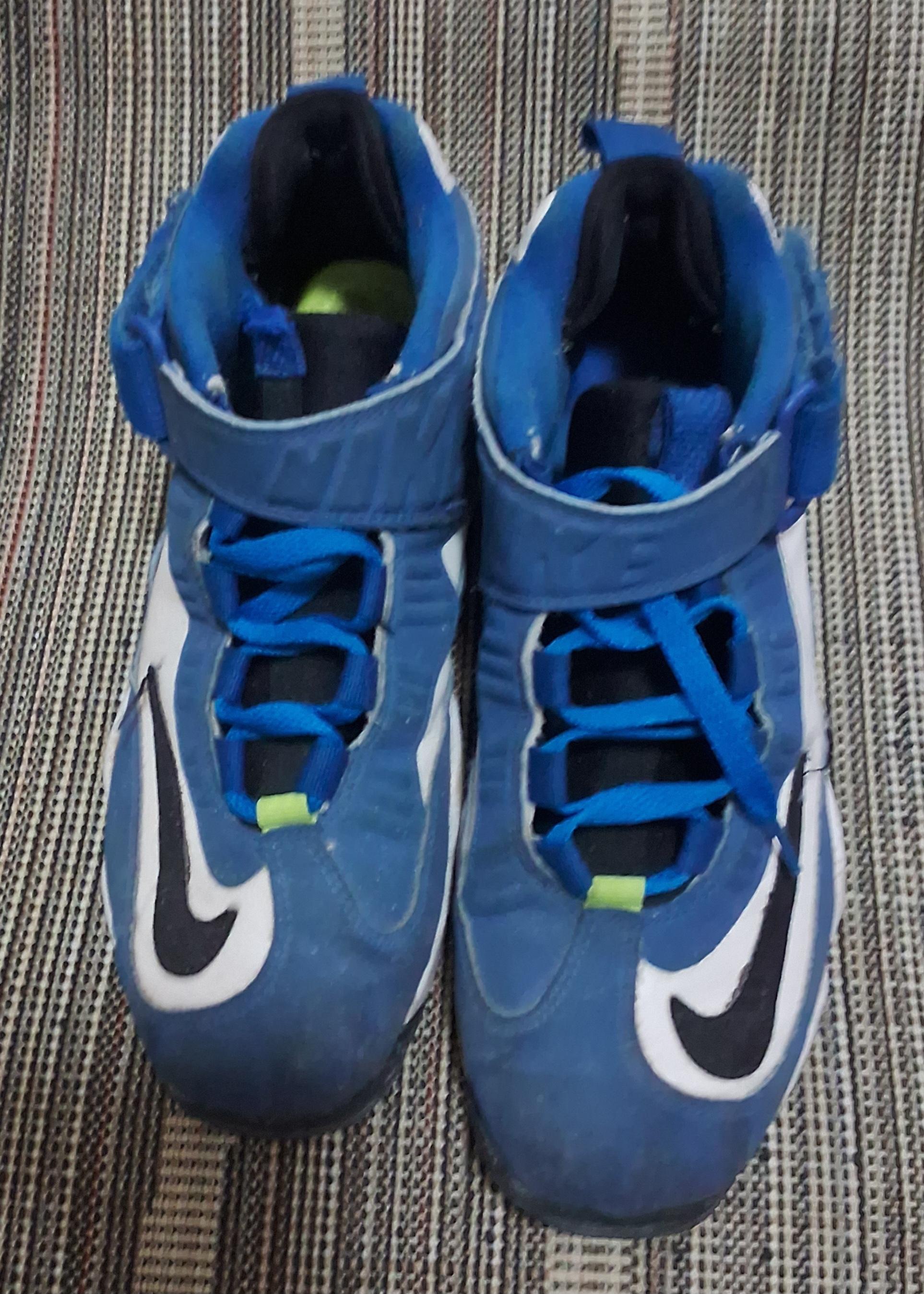 . Lote de tenis para niños  Foto 7322548-5.jpg